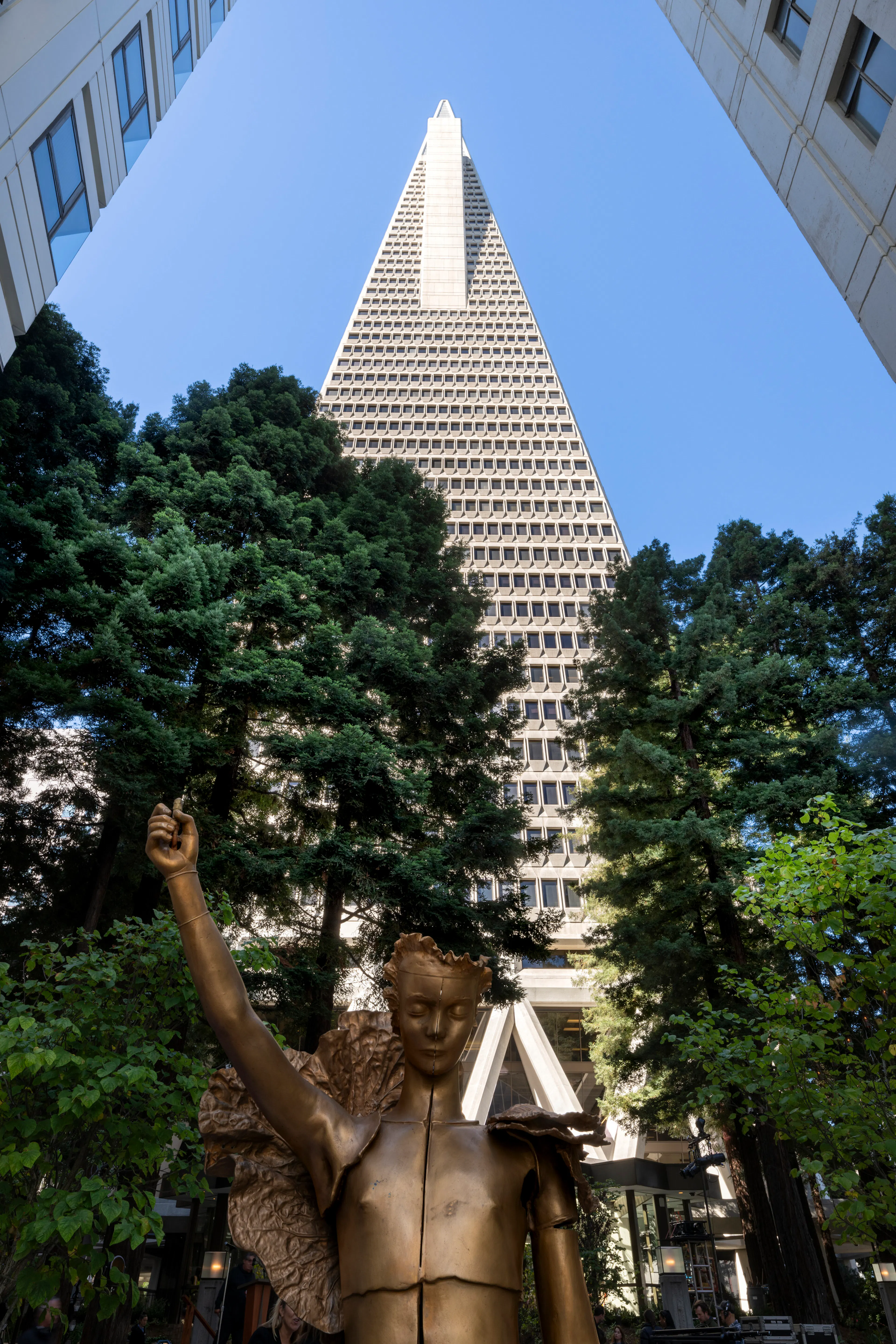 Transamerica Pyramid Center — 7