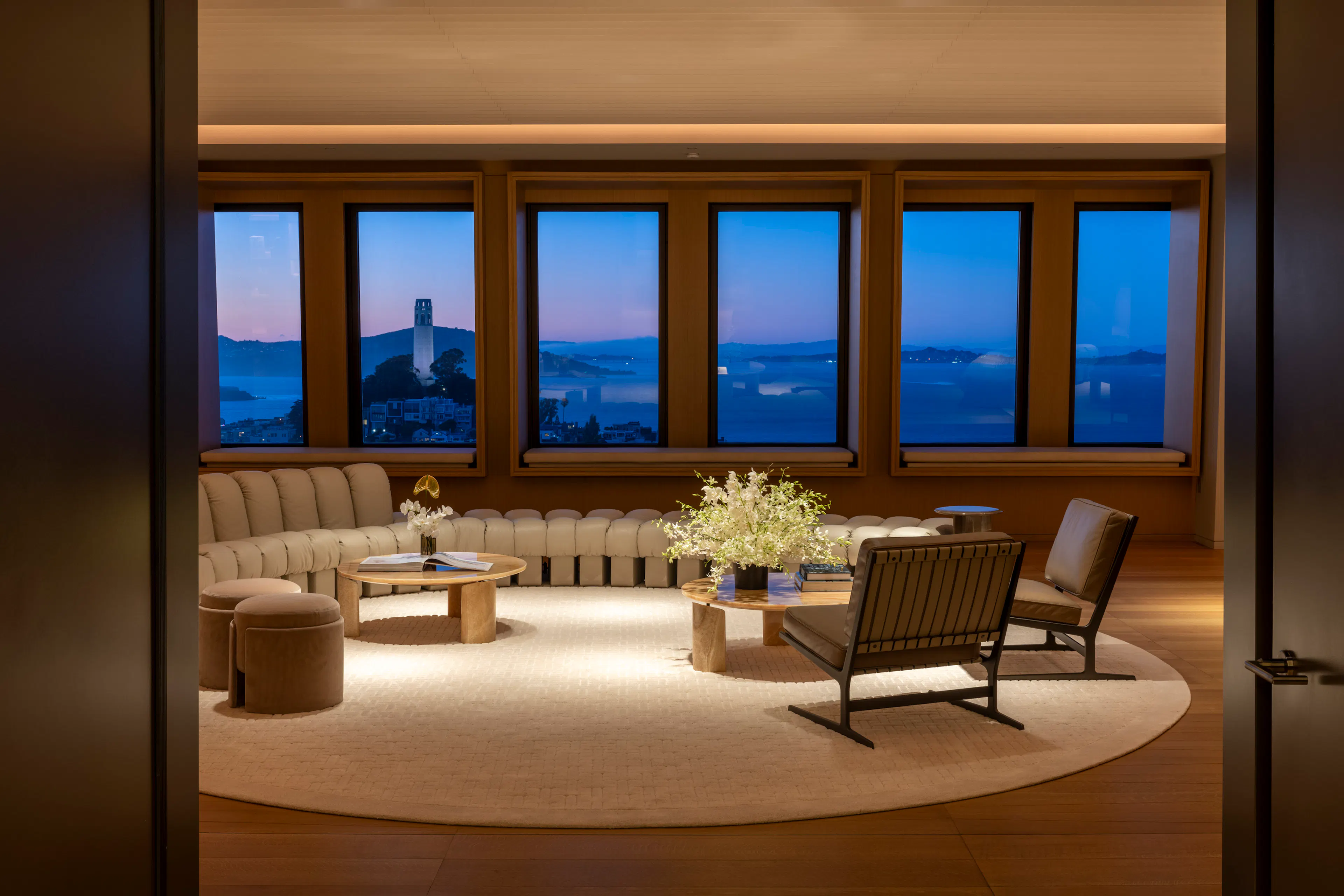 Transamerica Pyramid Center — 14