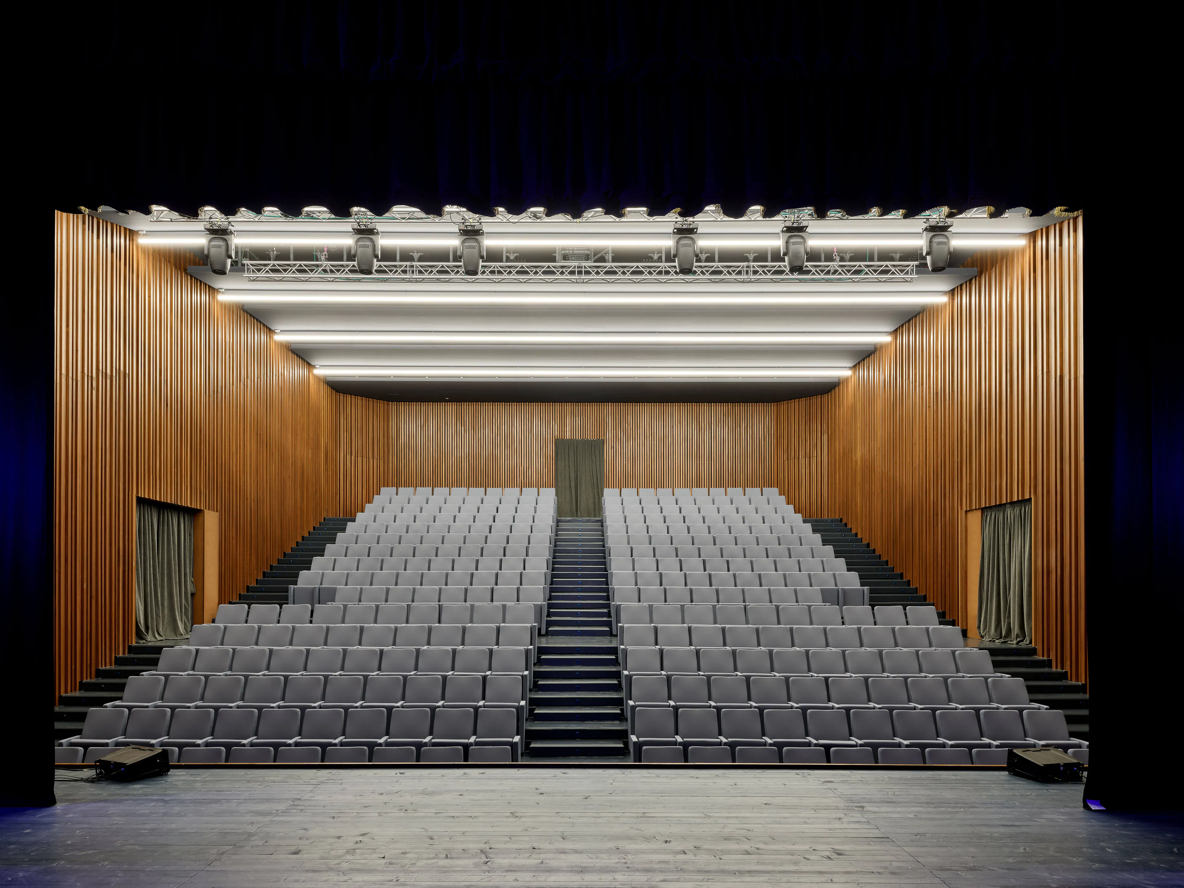 Teatro Borsoni — 18