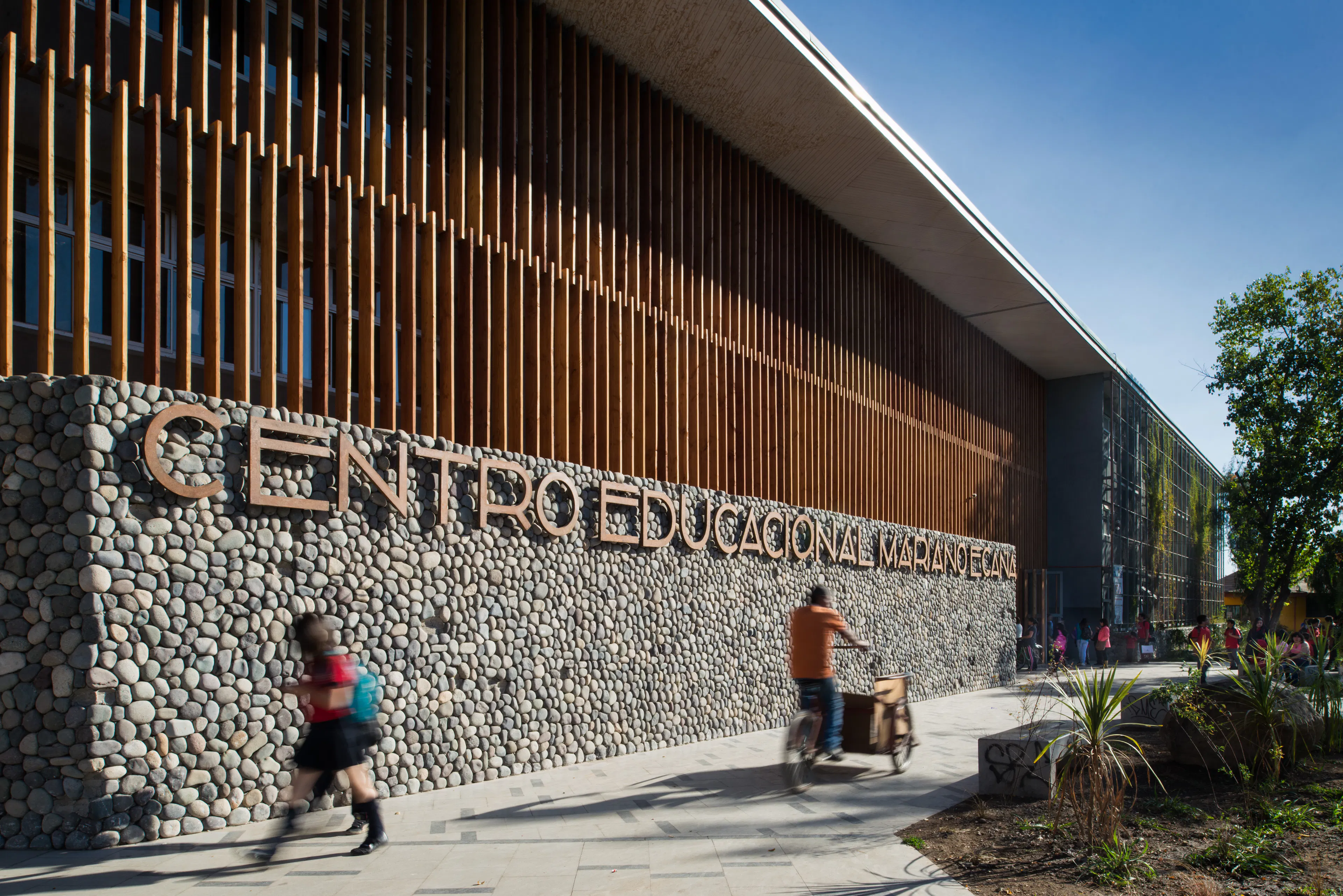 Physics Department Building, University of Tarapacá — 8