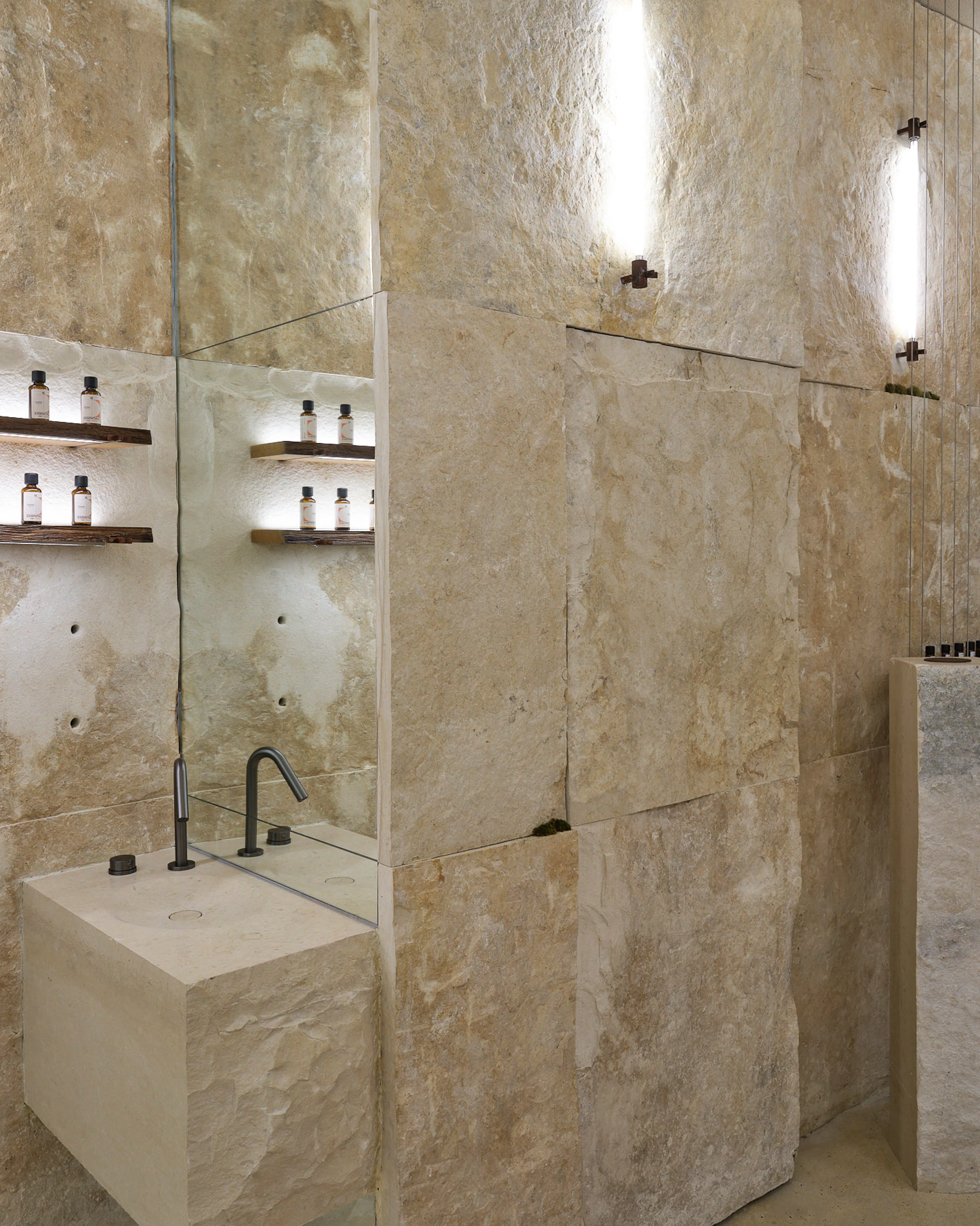 15 ESSENTIALS — 20