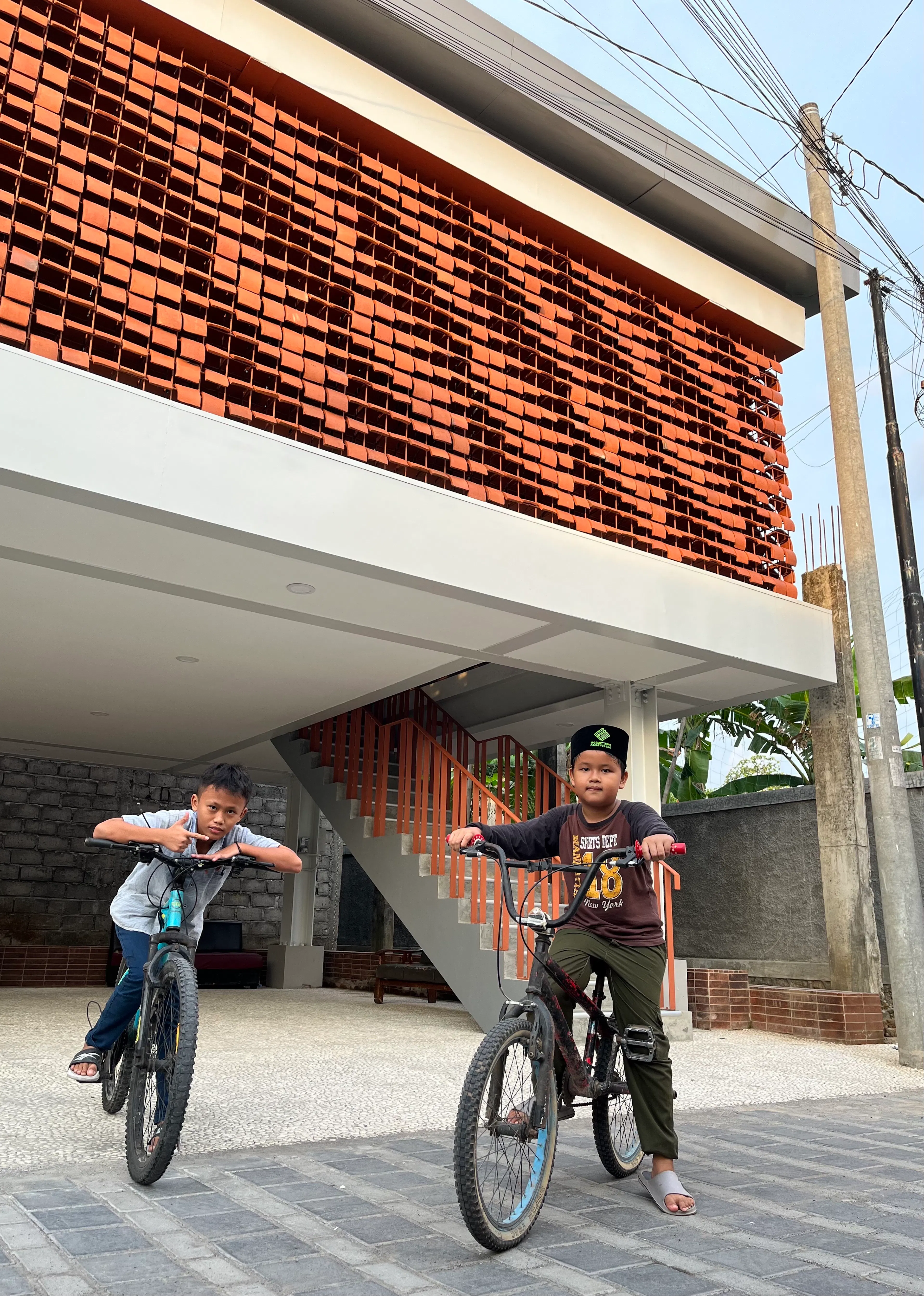 Microlibrary Pringwulung — 2