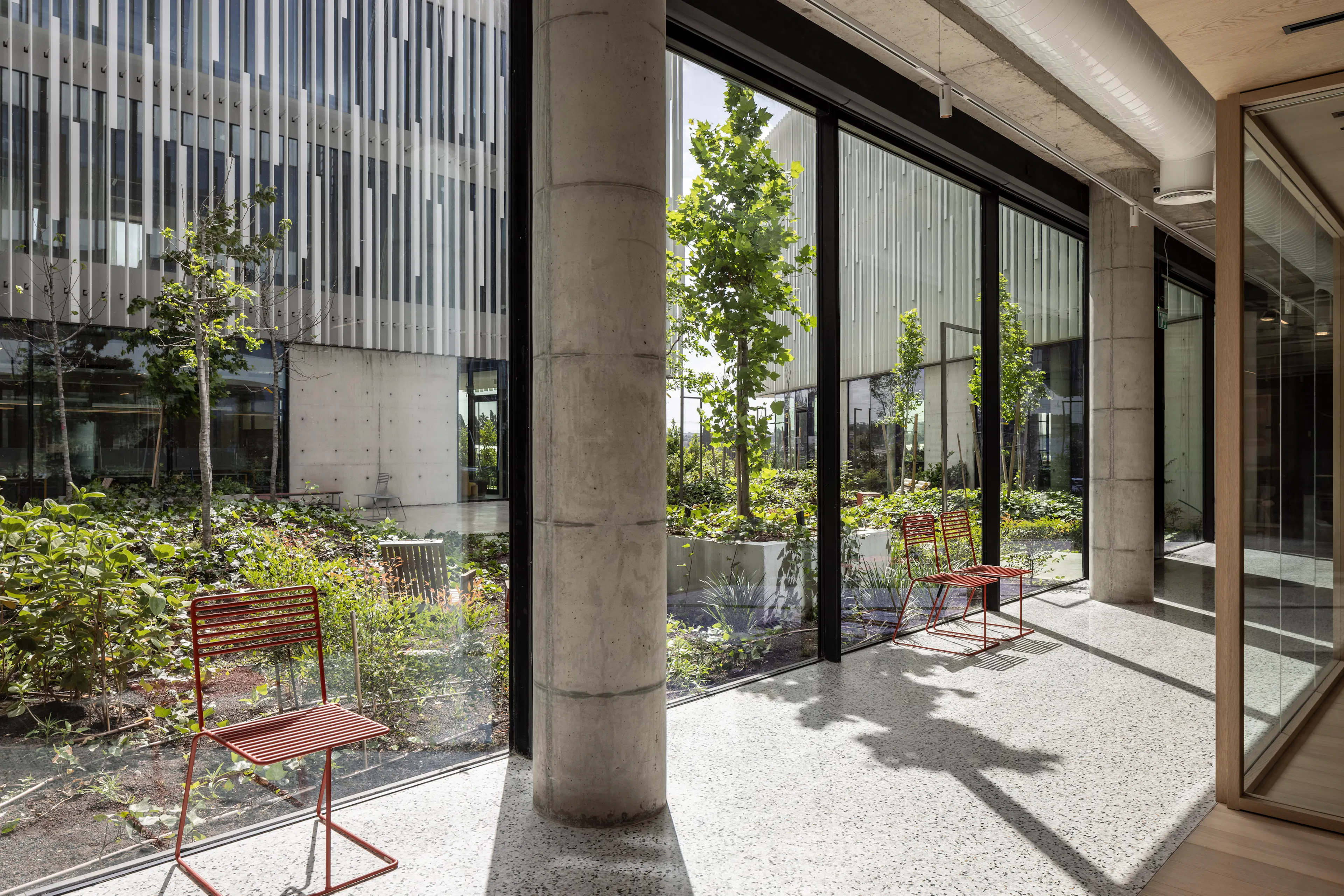 INNOVATE HQ& showroom — 1