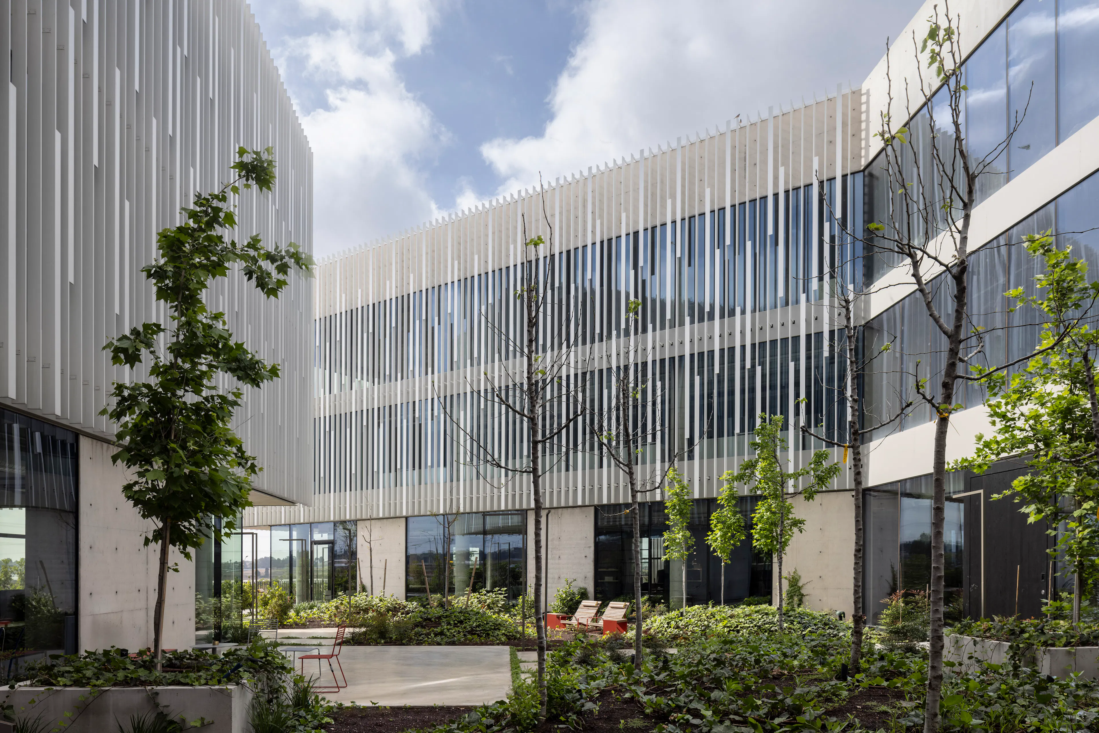 INNOVATE HQ& showroom — 10