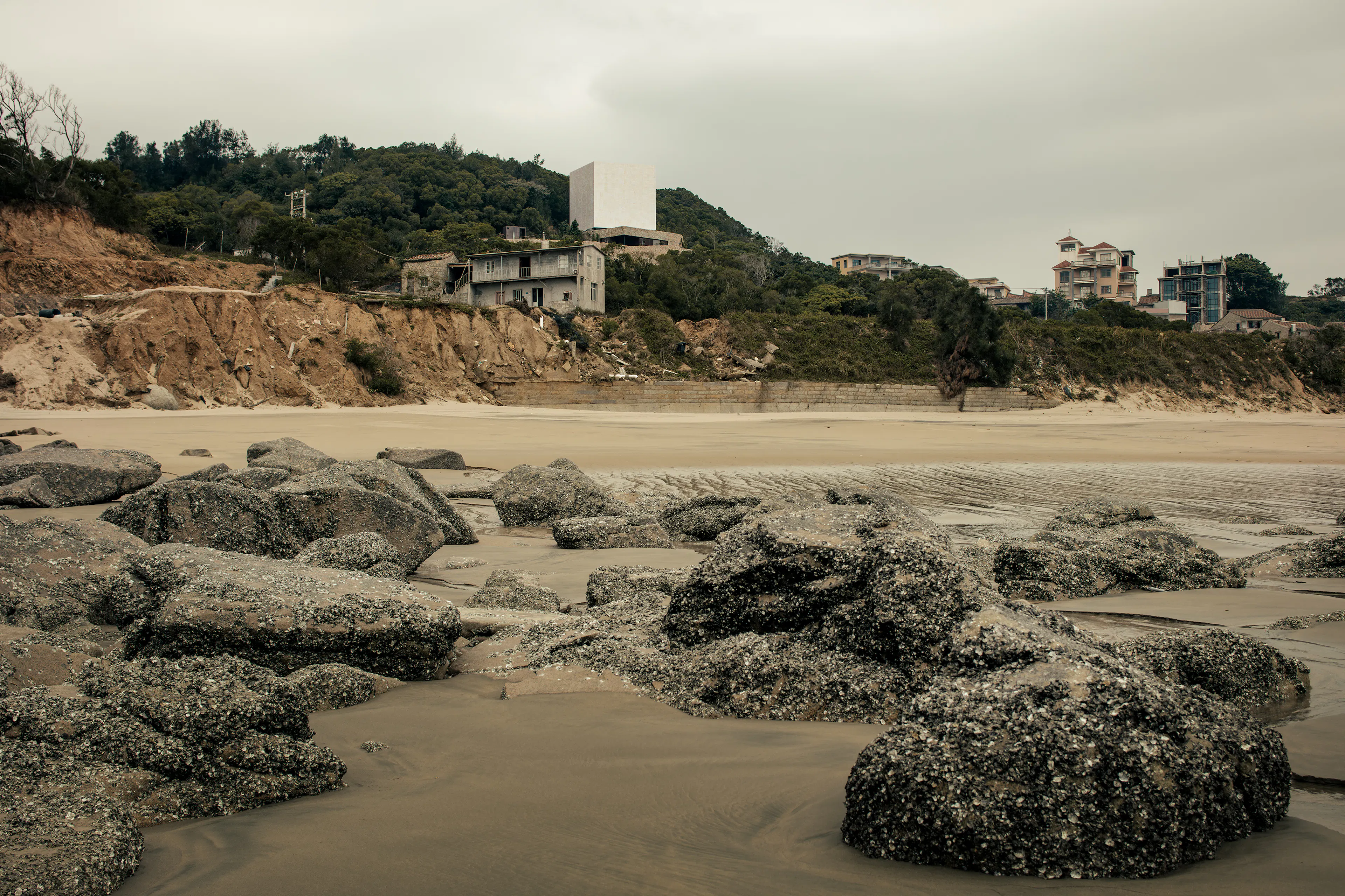 Jianshan Catholic Church — 4