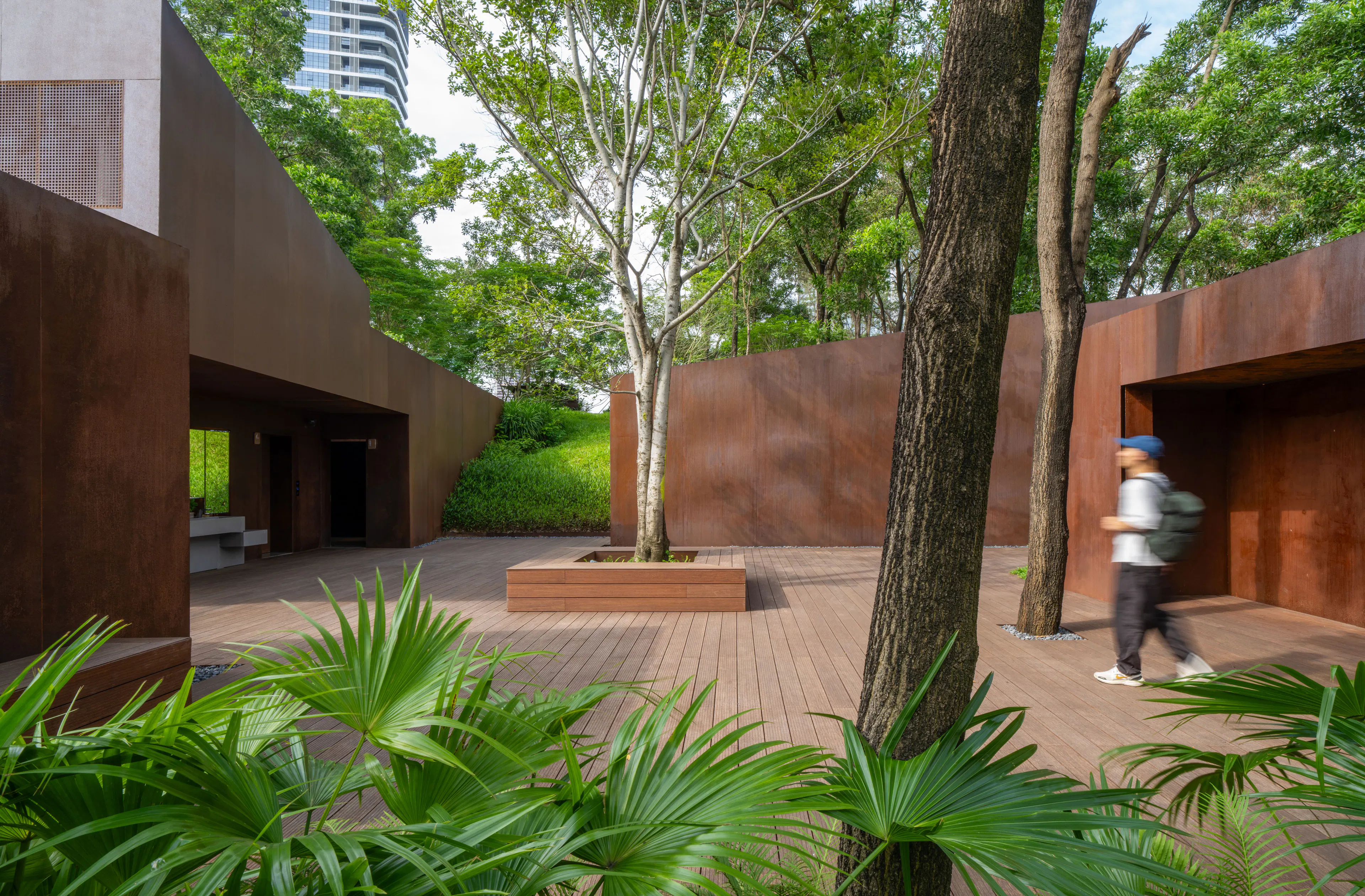 Qiaochengbei Park Visitor Center — 22