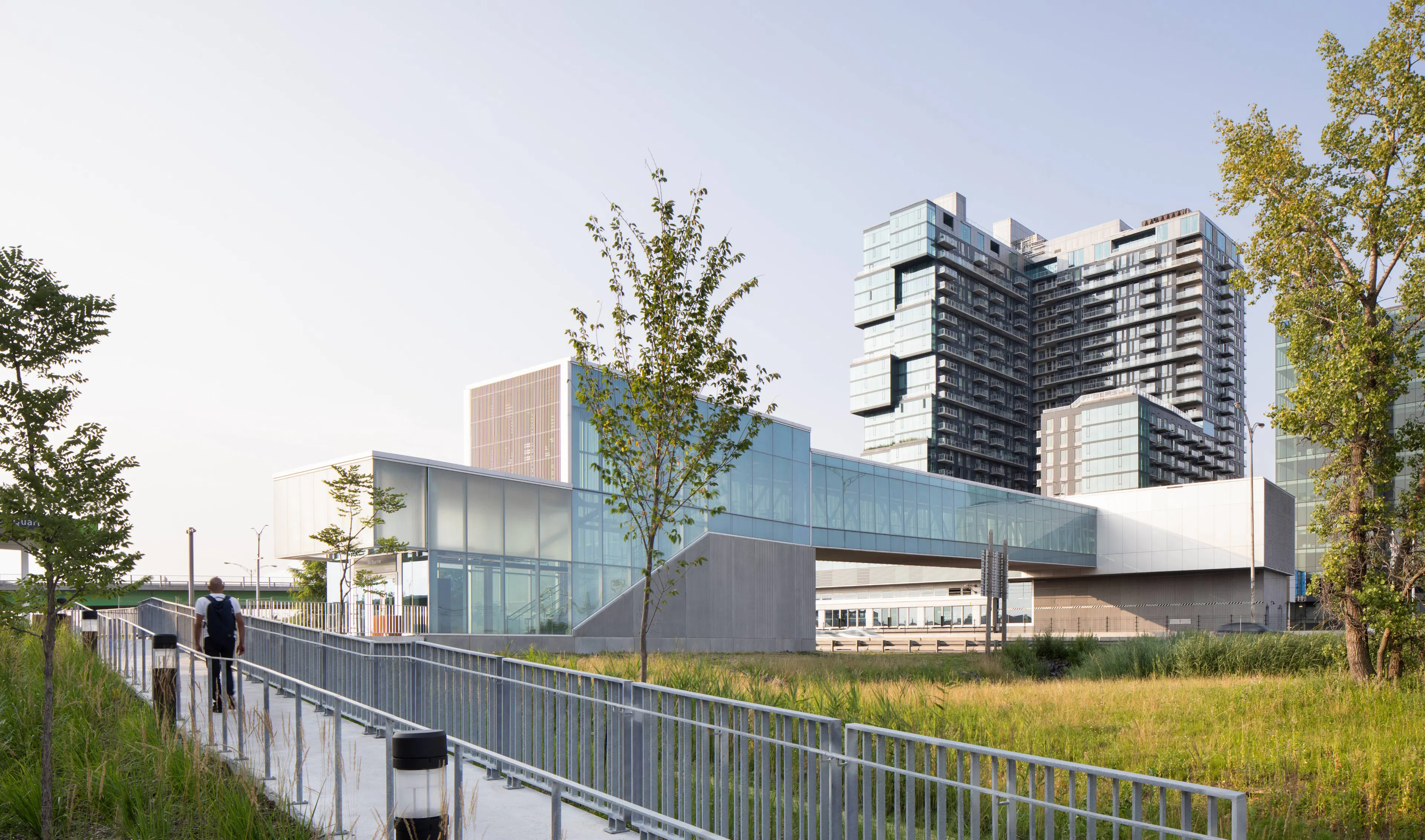 REM- Station du Quartier