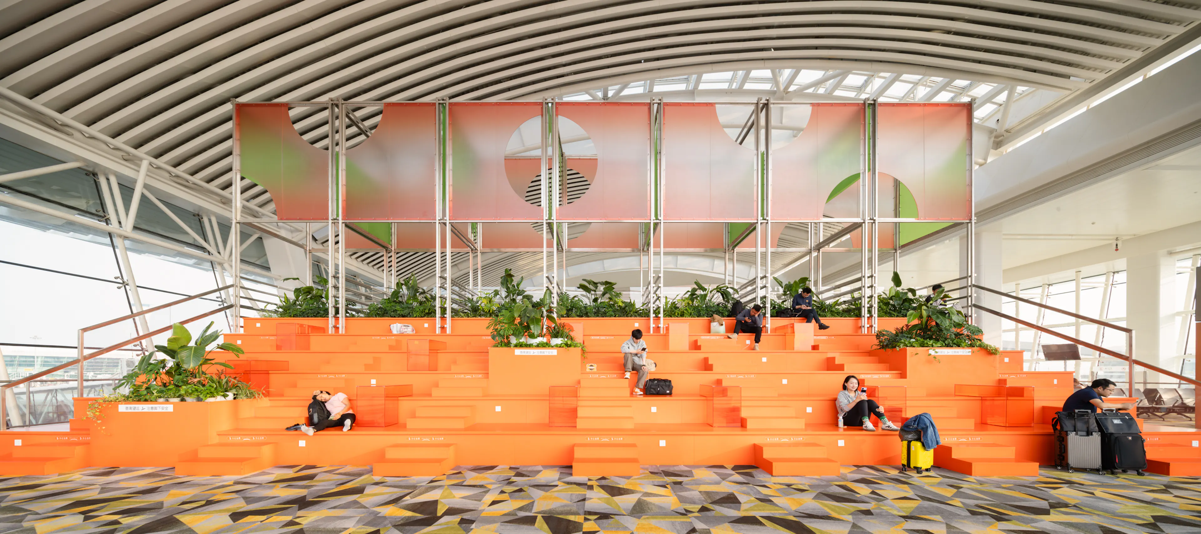 Design of kiosks and observation decks in Wuhan Tianhe Airport T2—Towards a light architecture — 7