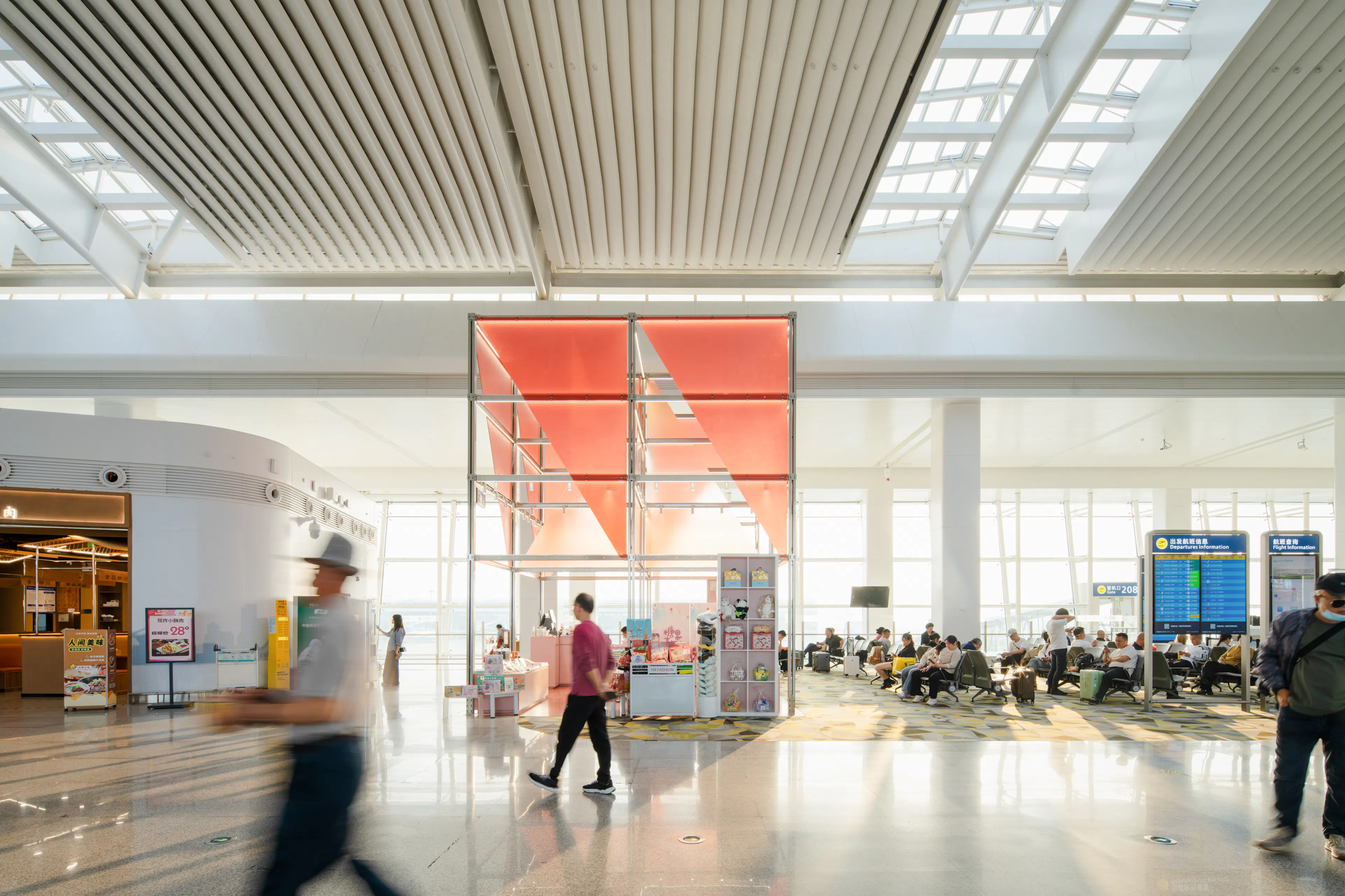 Design of kiosks and observation decks in Wuhan Tianhe Airport T2—Towards a light architecture — 11