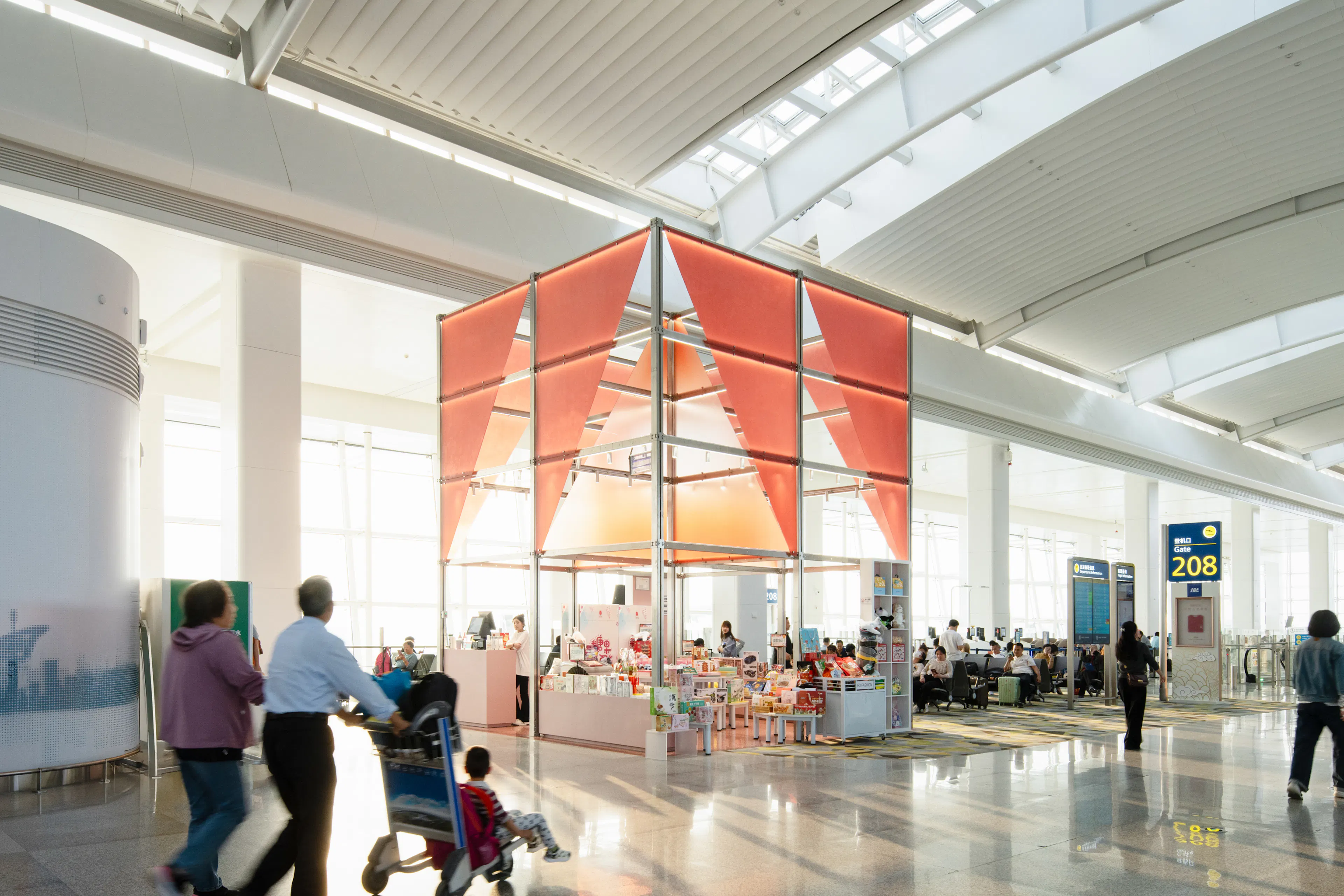 Design of kiosks and observation decks in Wuhan Tianhe Airport T2—Towards a light architecture — 13