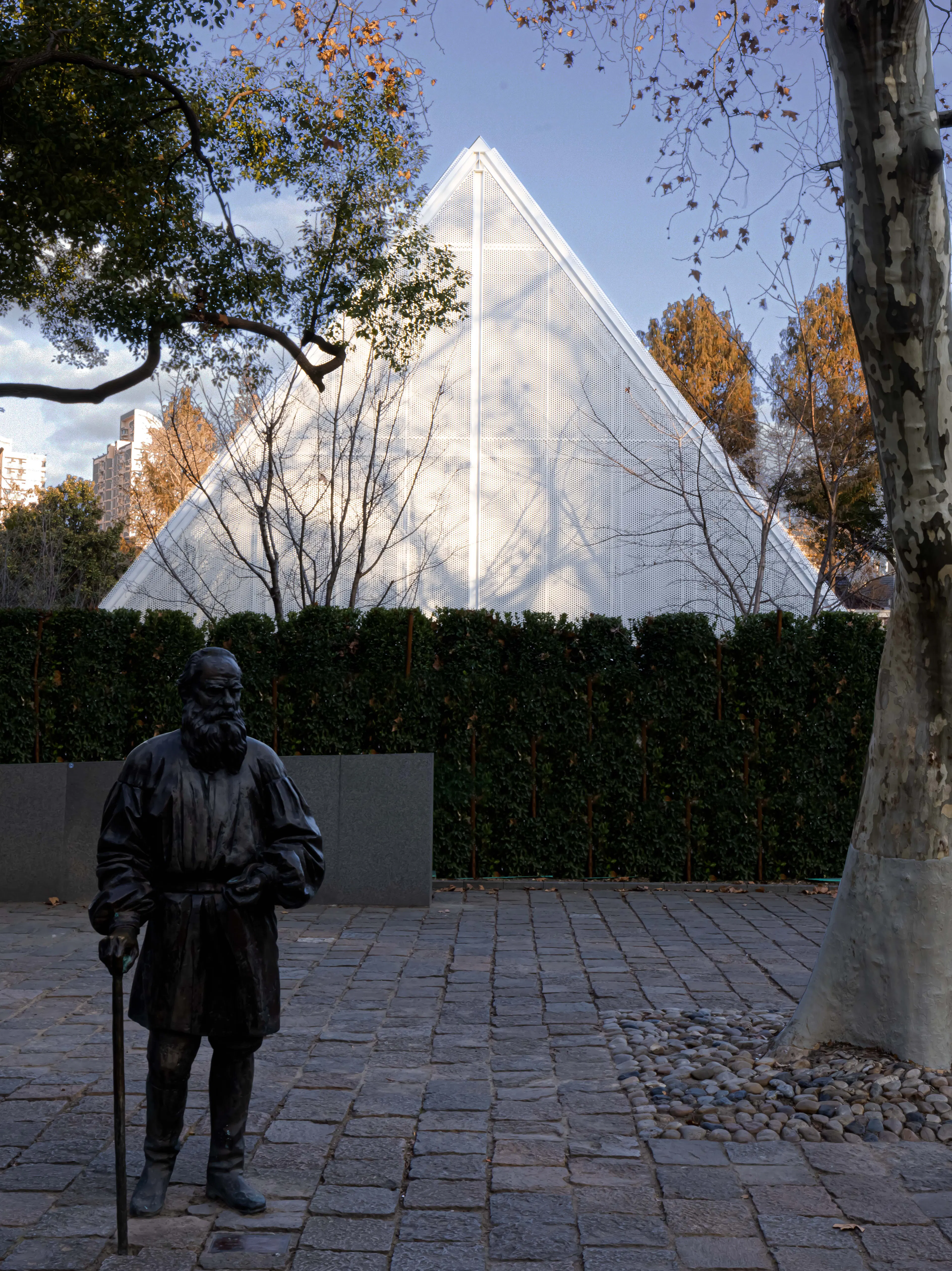 The Breeze Hall—Between the sacred and the mundane — 4