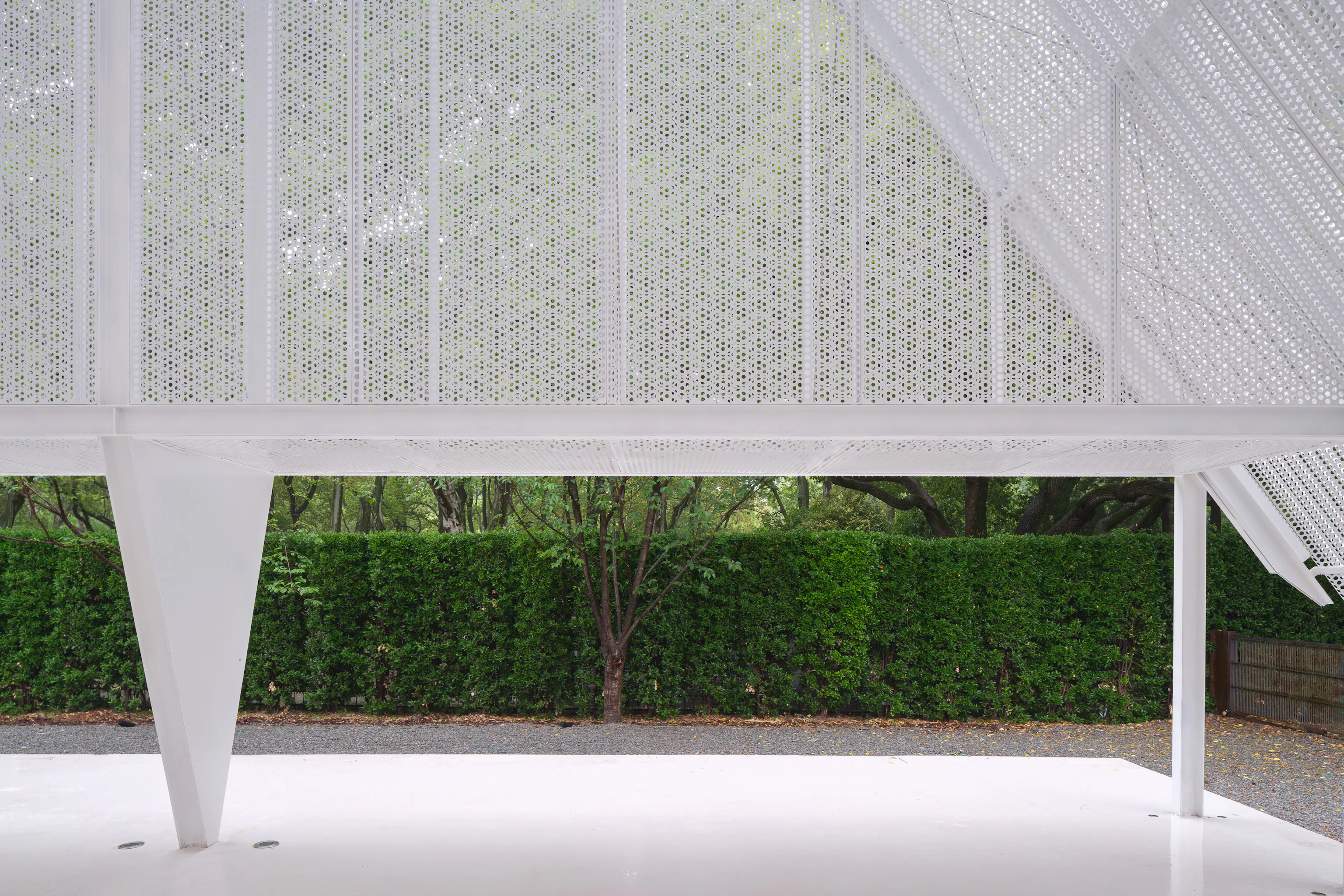 The Breeze Hall—Between the sacred and the mundane — 9