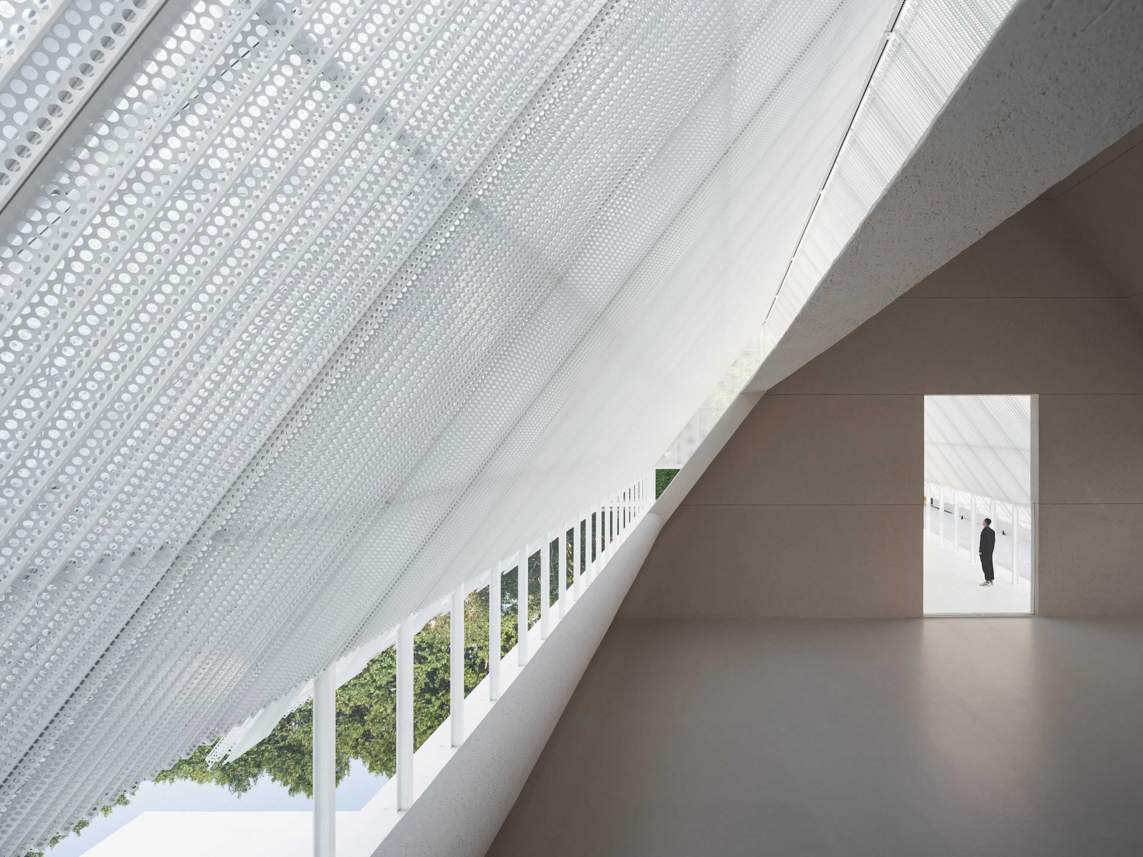 The Breeze Hall—Between the sacred and the mundane — 37