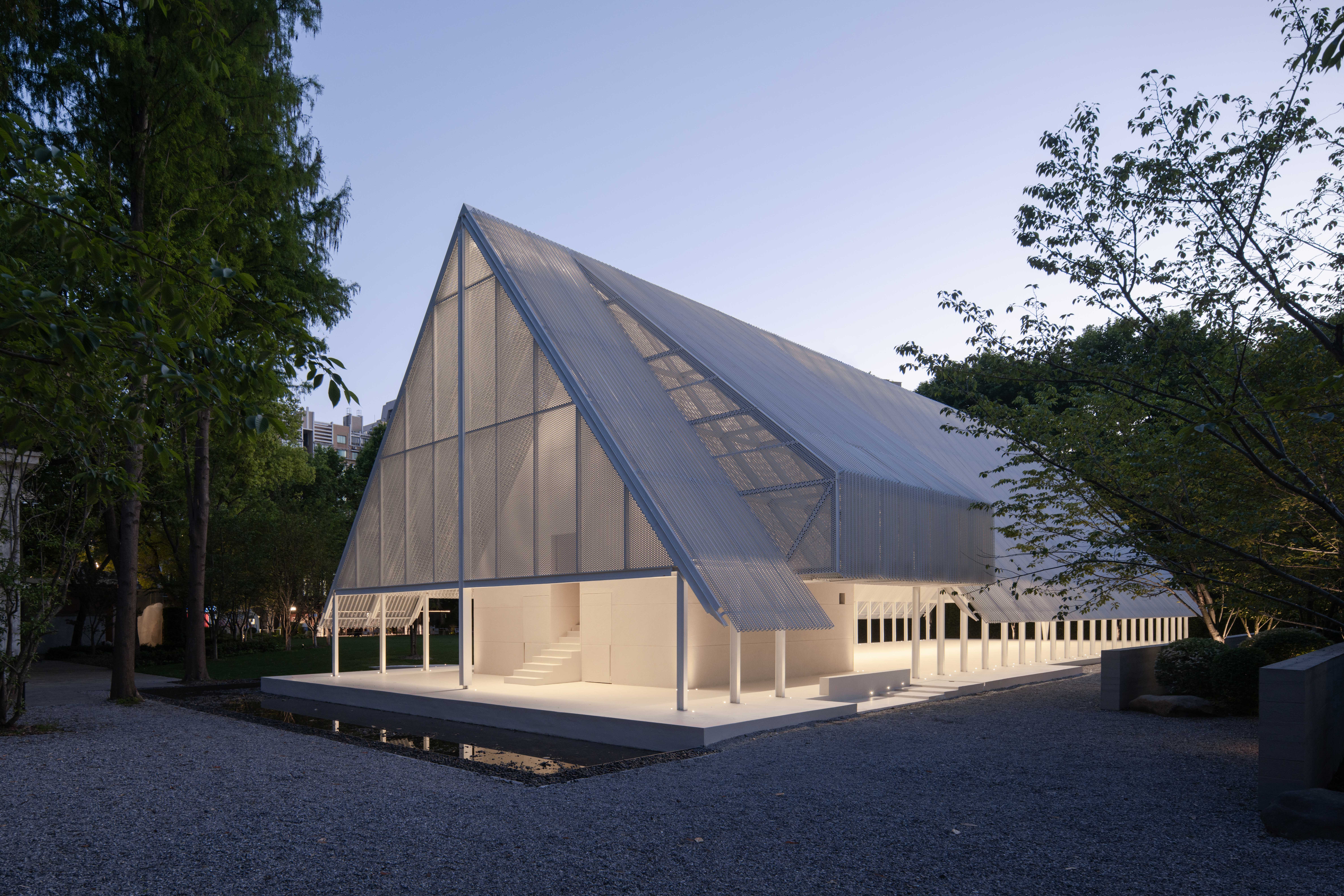 The Breeze Hall—Between the sacred and the mundane by SHISUO Design ...