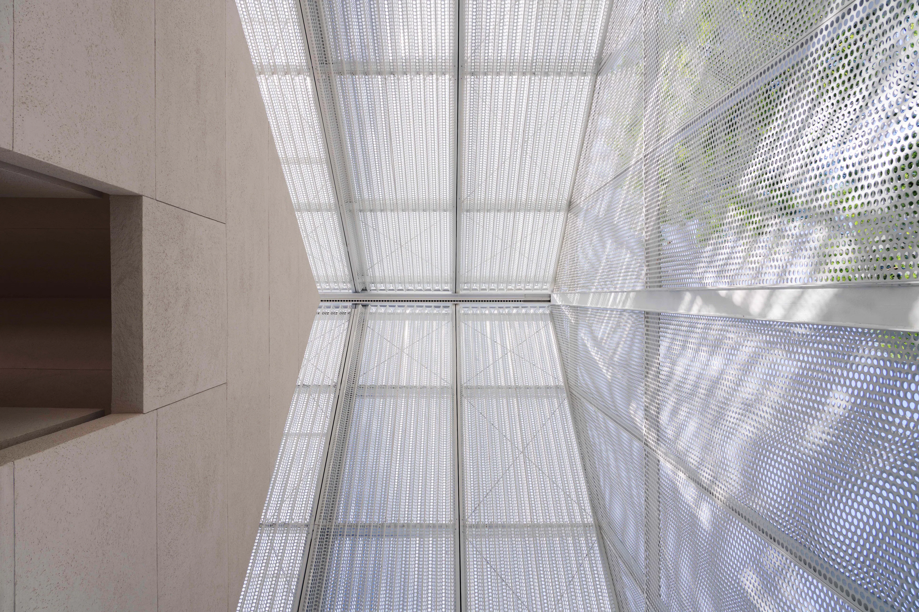 The Breeze Hall—Between the sacred and the mundane — 48