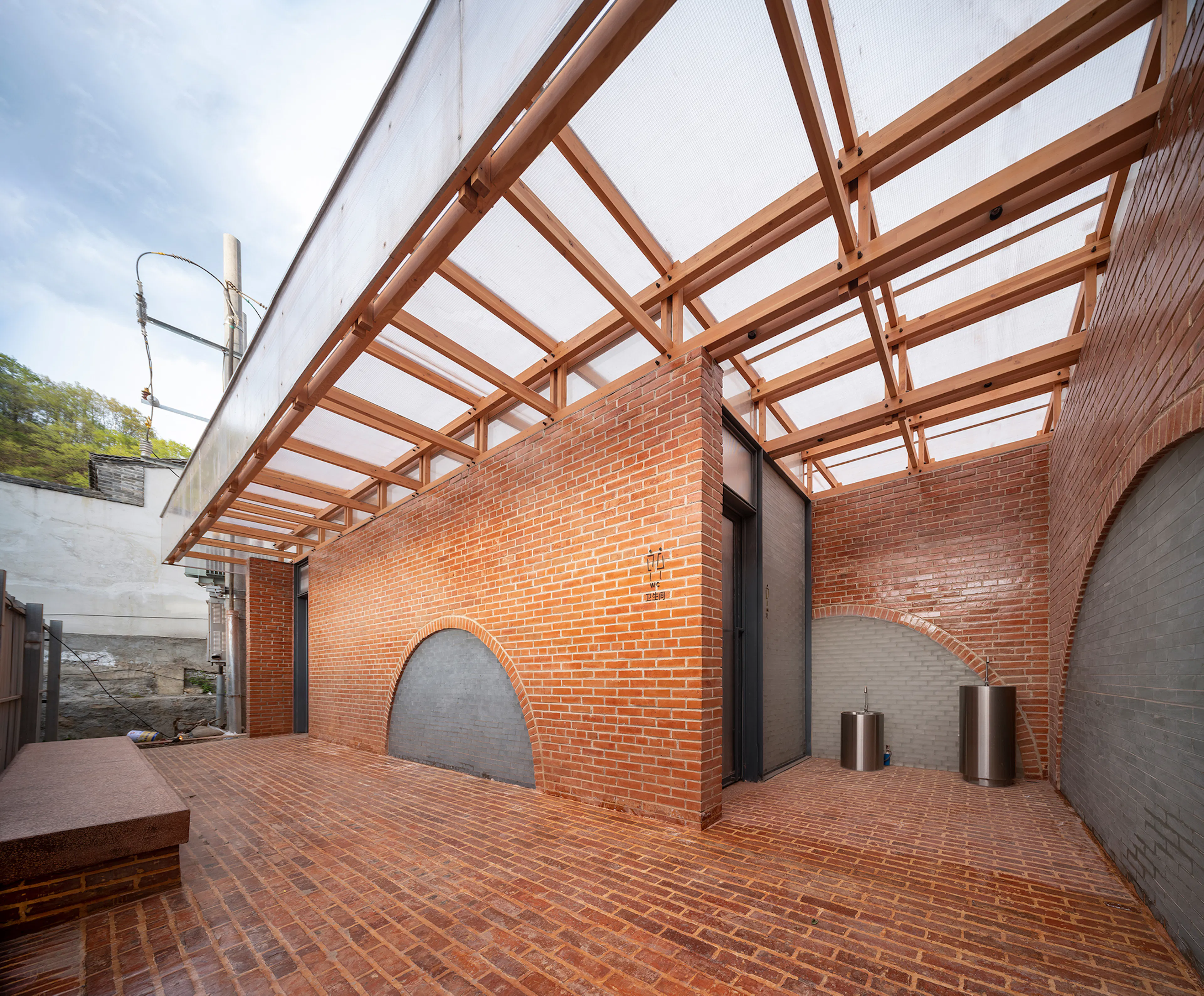 Red Brick Public Toilet on Liuba Old Street — 8