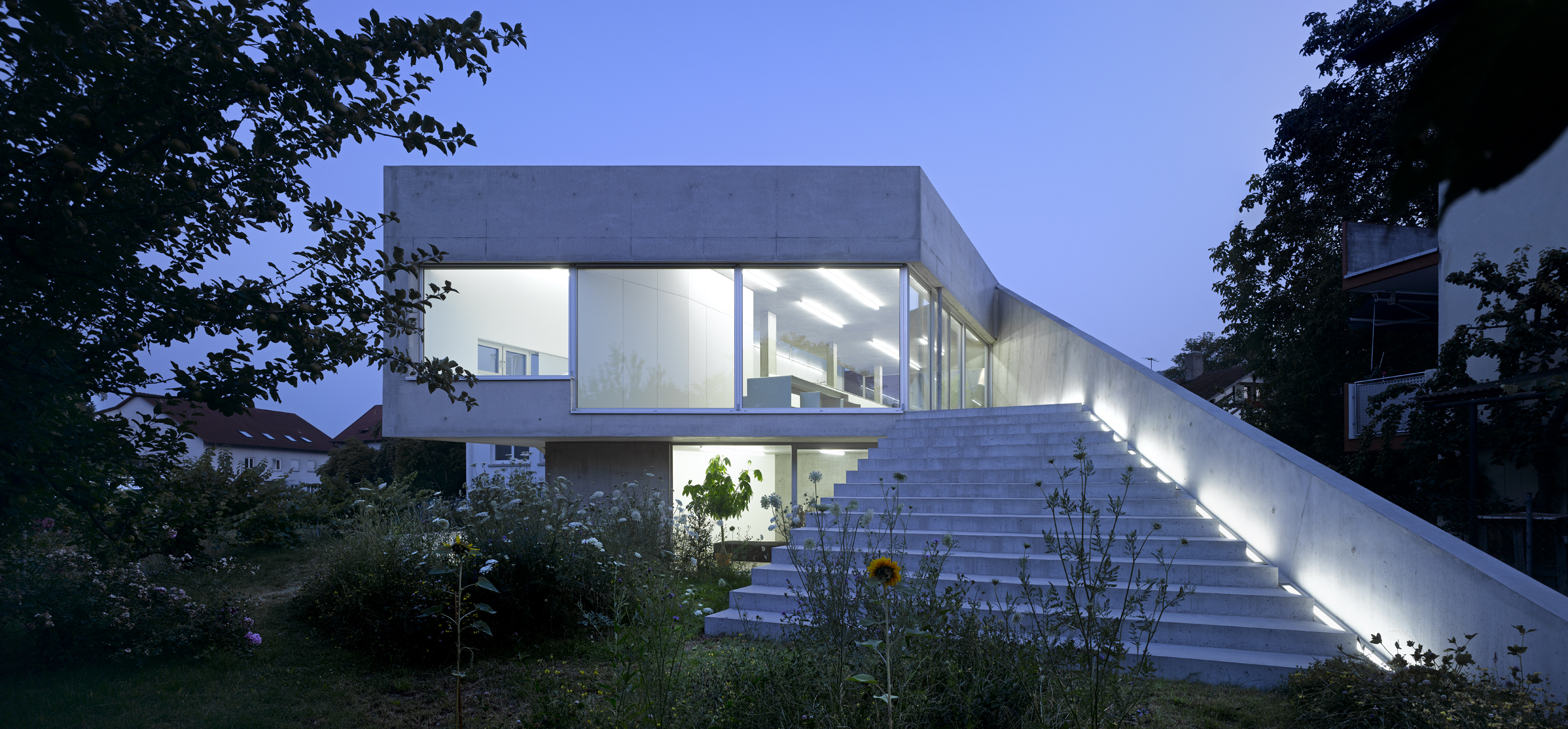 TRIATH - multifunctional Gallery building by GERNER GERNER PLUS. ZT ...