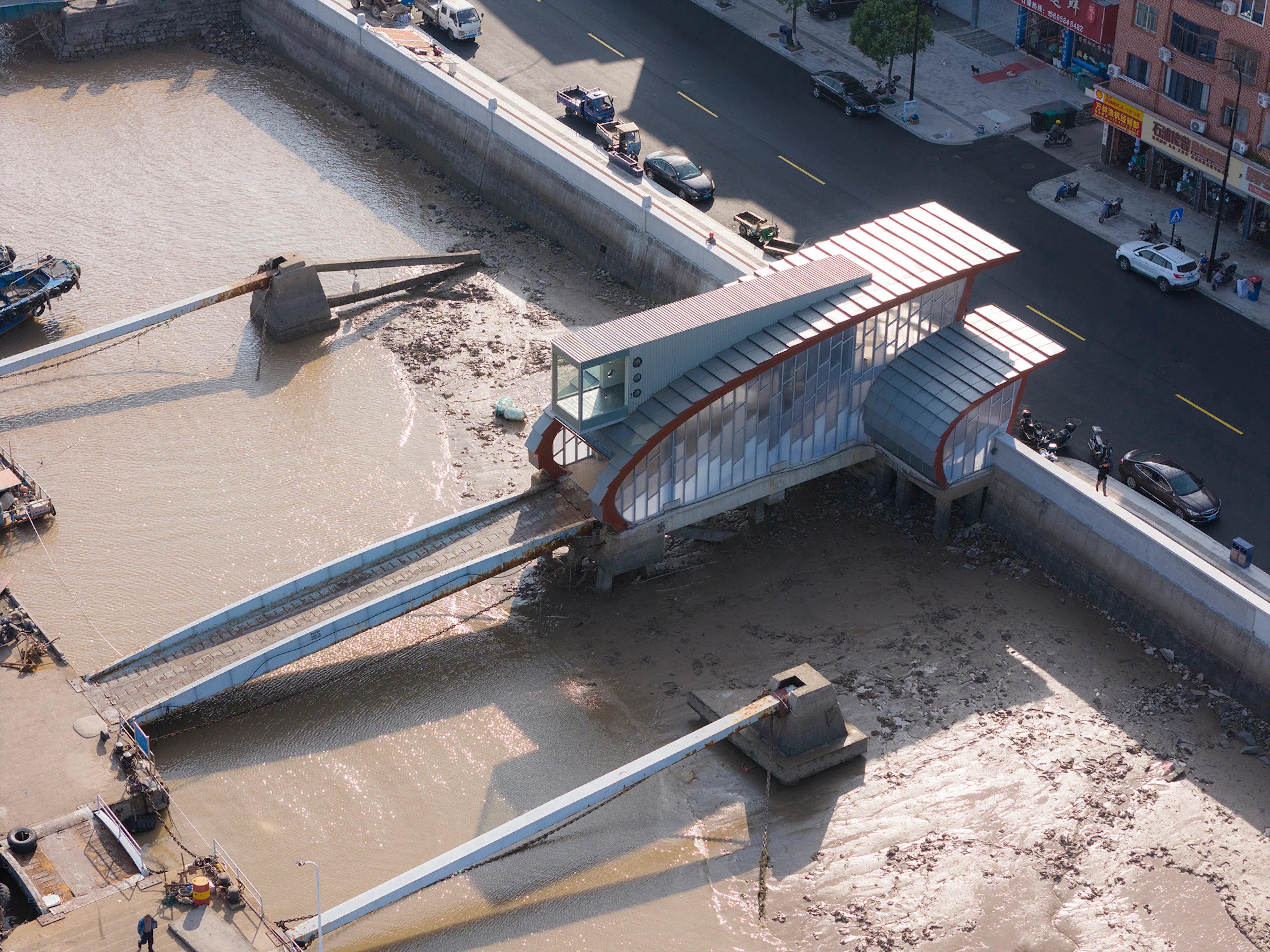 Fishermen Light Cinema-Dongmen Pier Renovation — 6