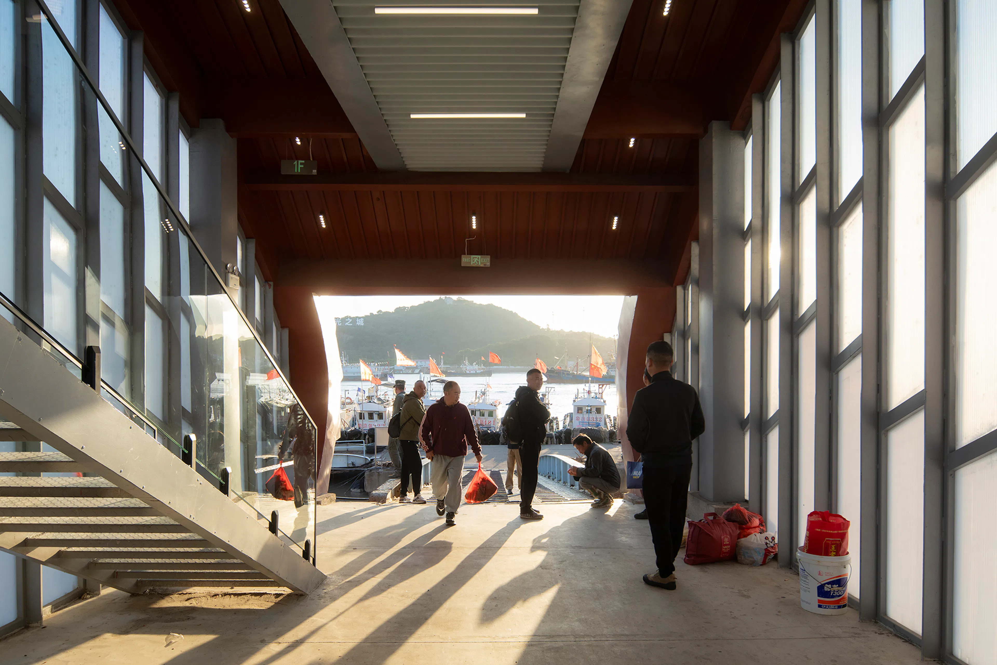 Fishermen Light Cinema-Dongmen Pier Renovation — 7