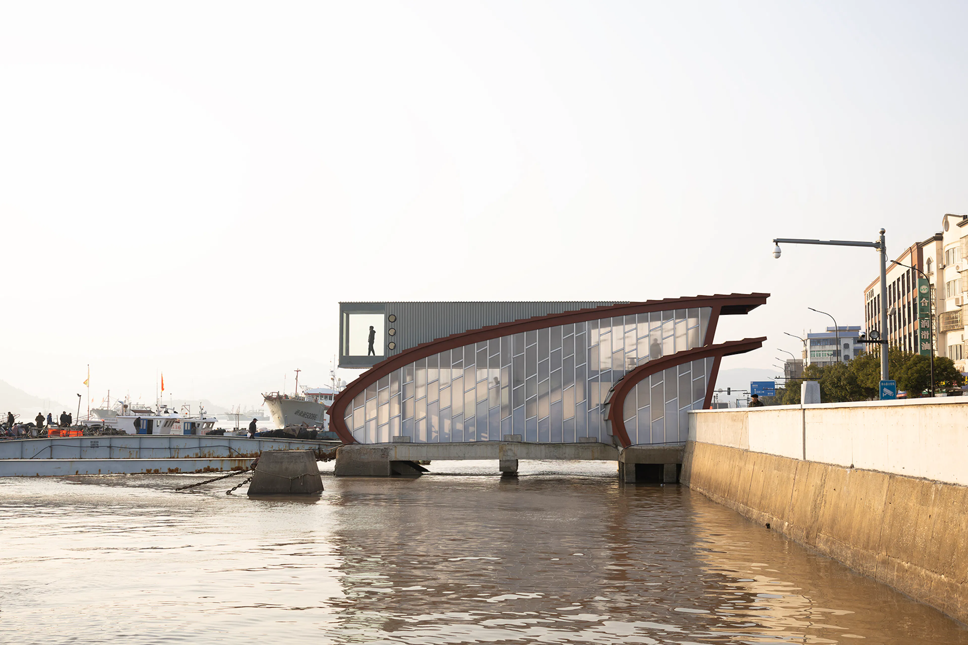 Fishermen Light Cinema-Dongmen Pier Renovation — 12