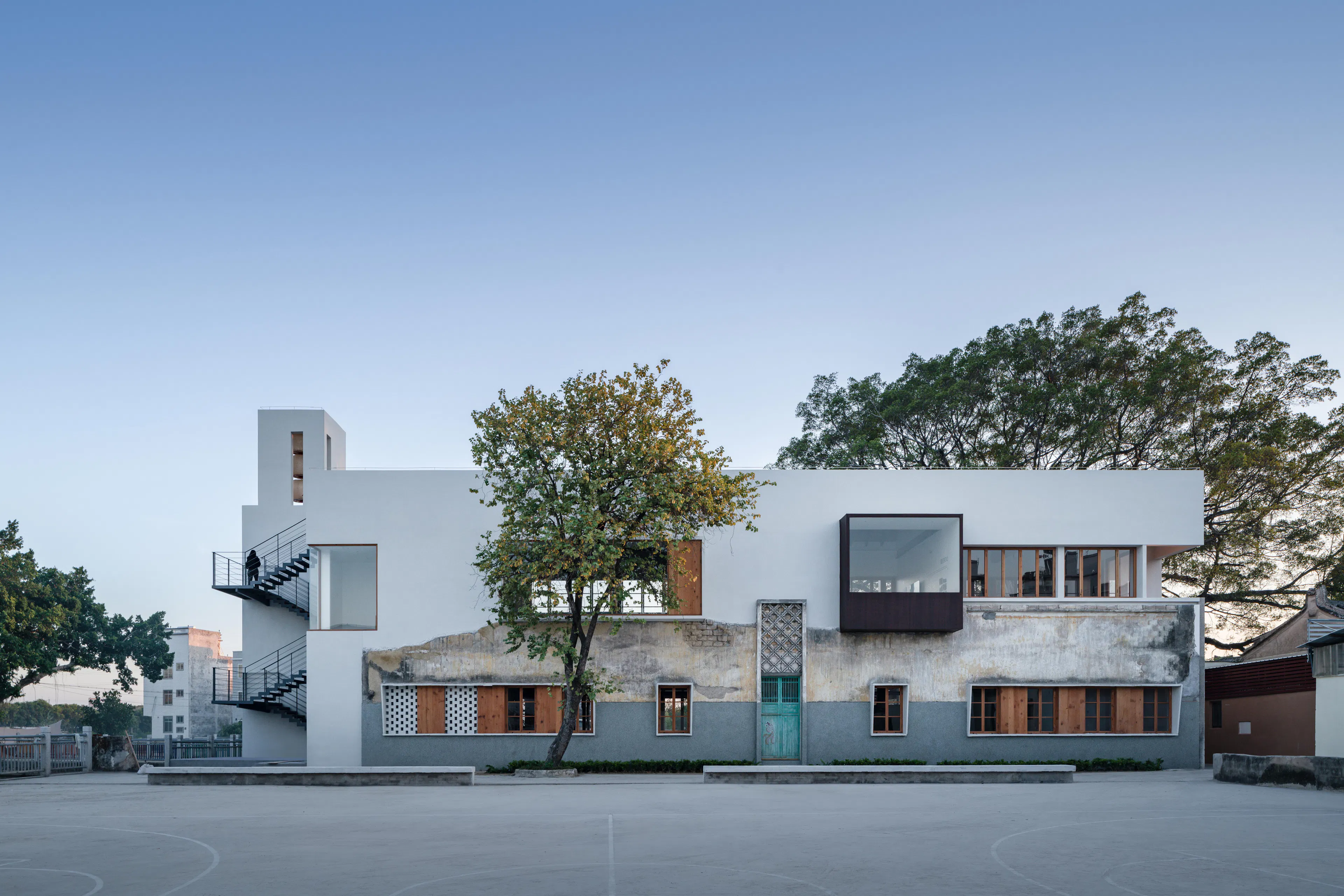 Living Room of Dawu Village — 19