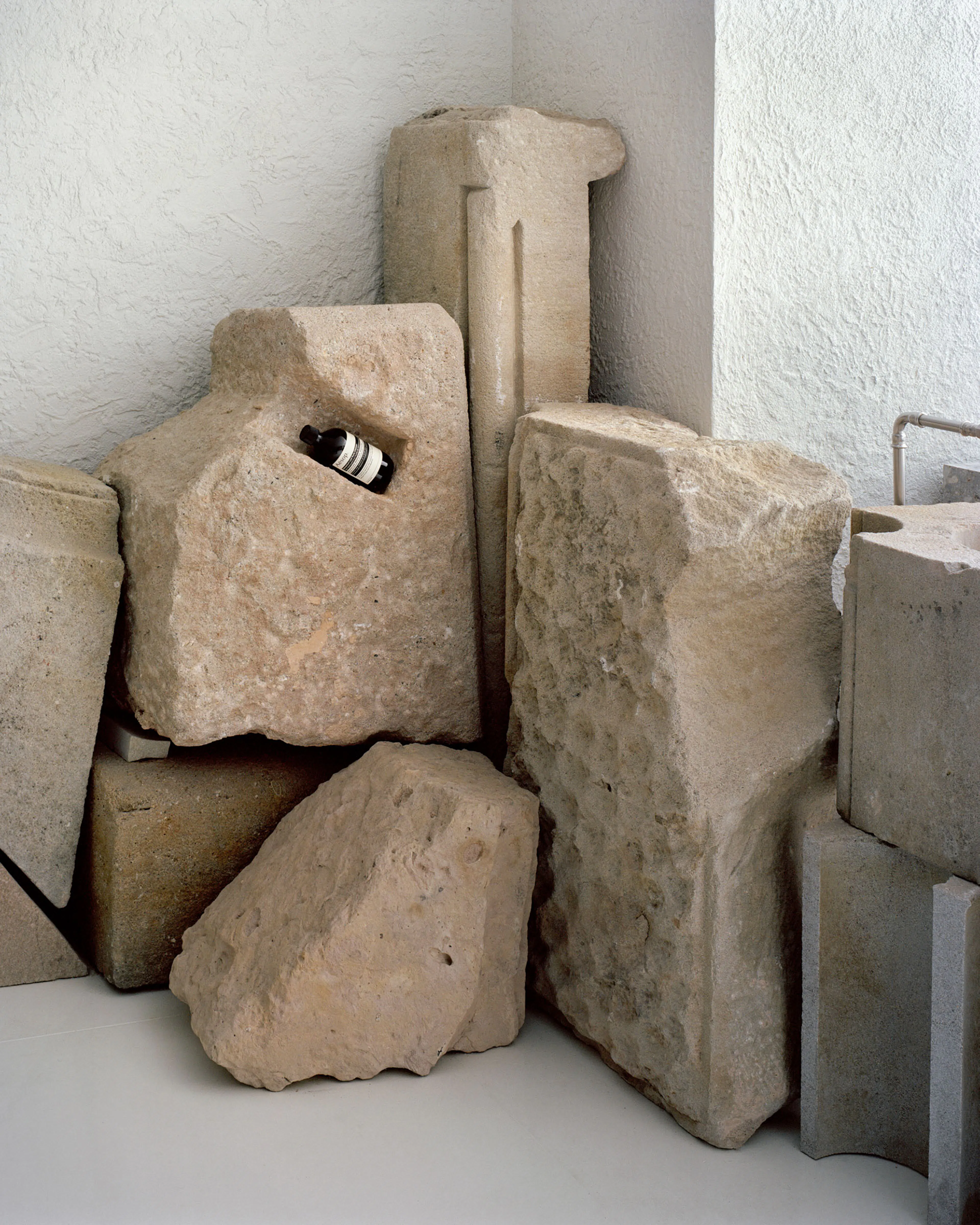 Aesop Diagonal — 7