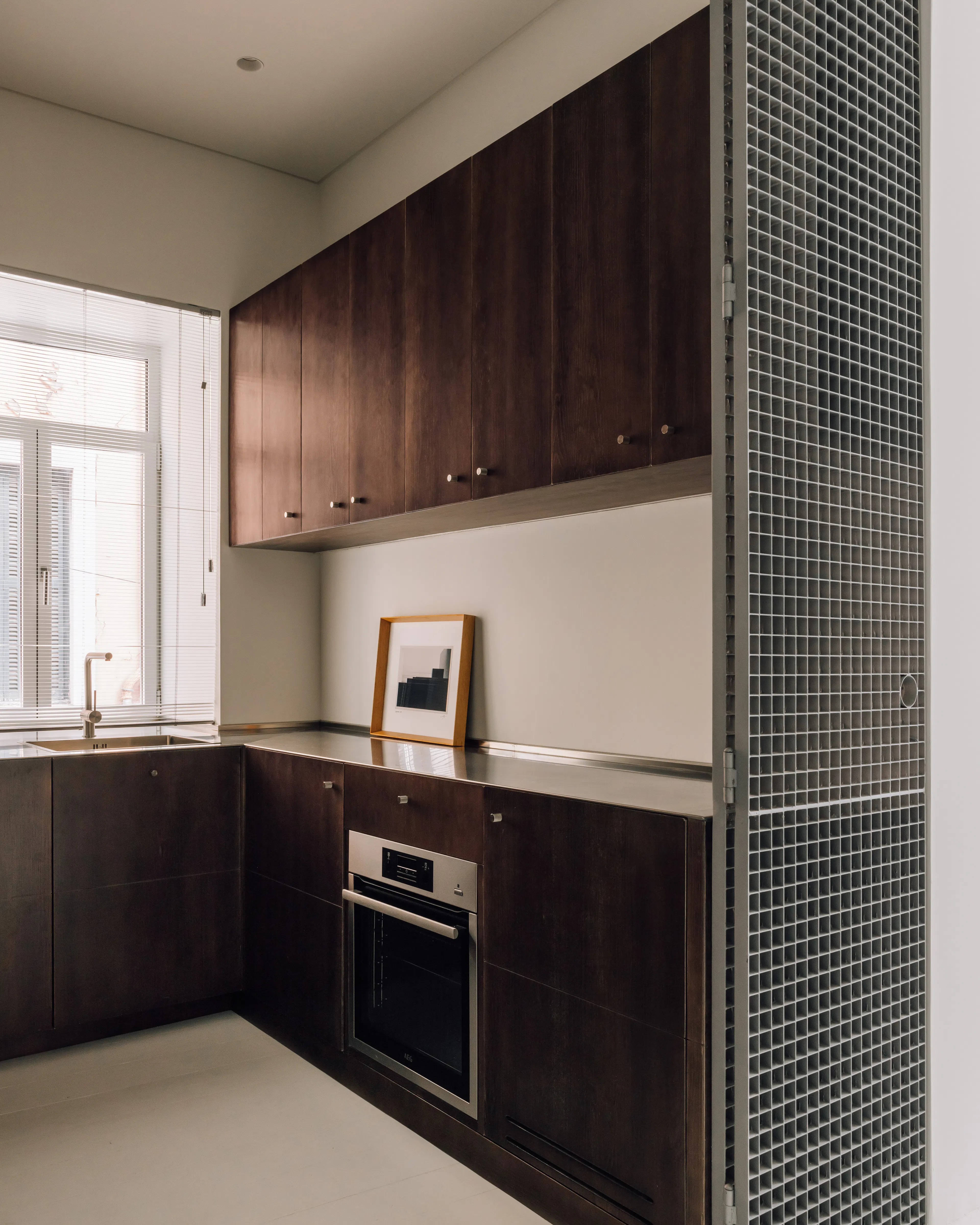 Lisbon pied-à-terre — 3