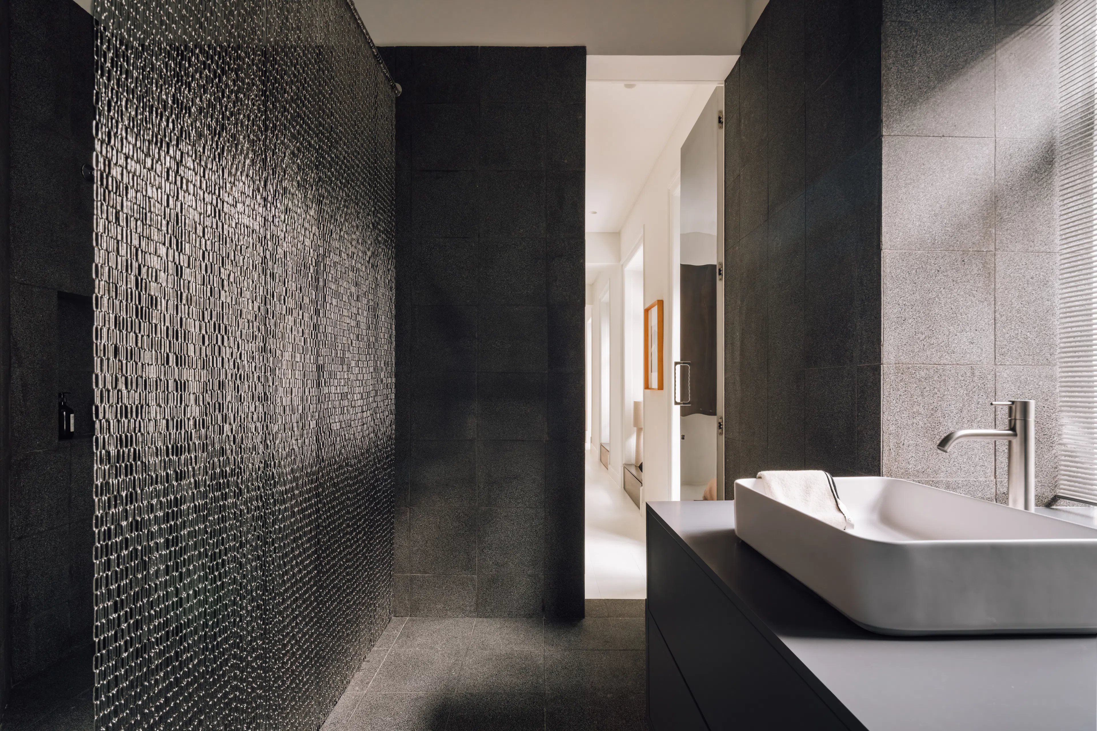 Lisbon pied-à-terre — 11