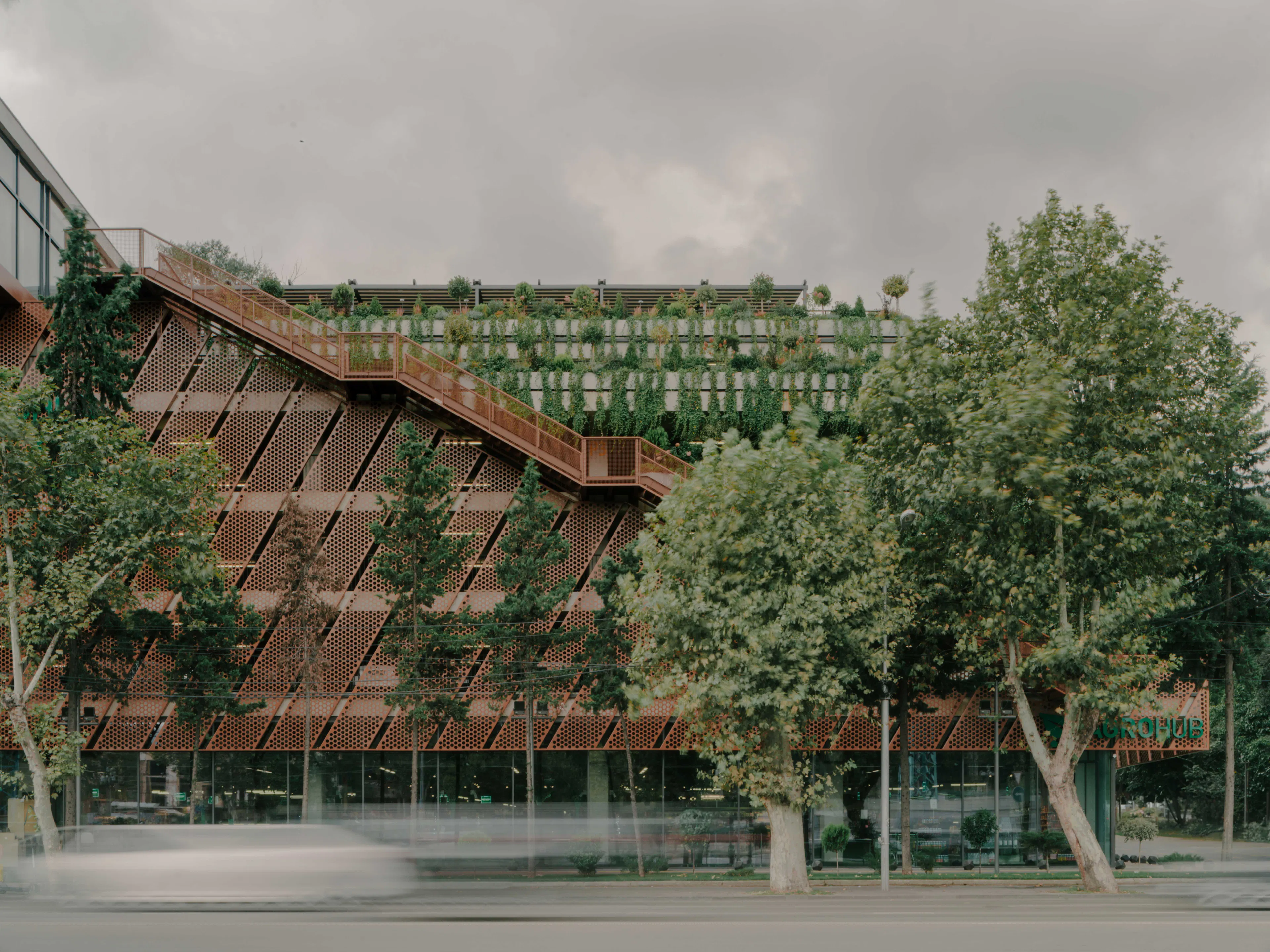 Multifunctional Landmark on the Riverbank — 11