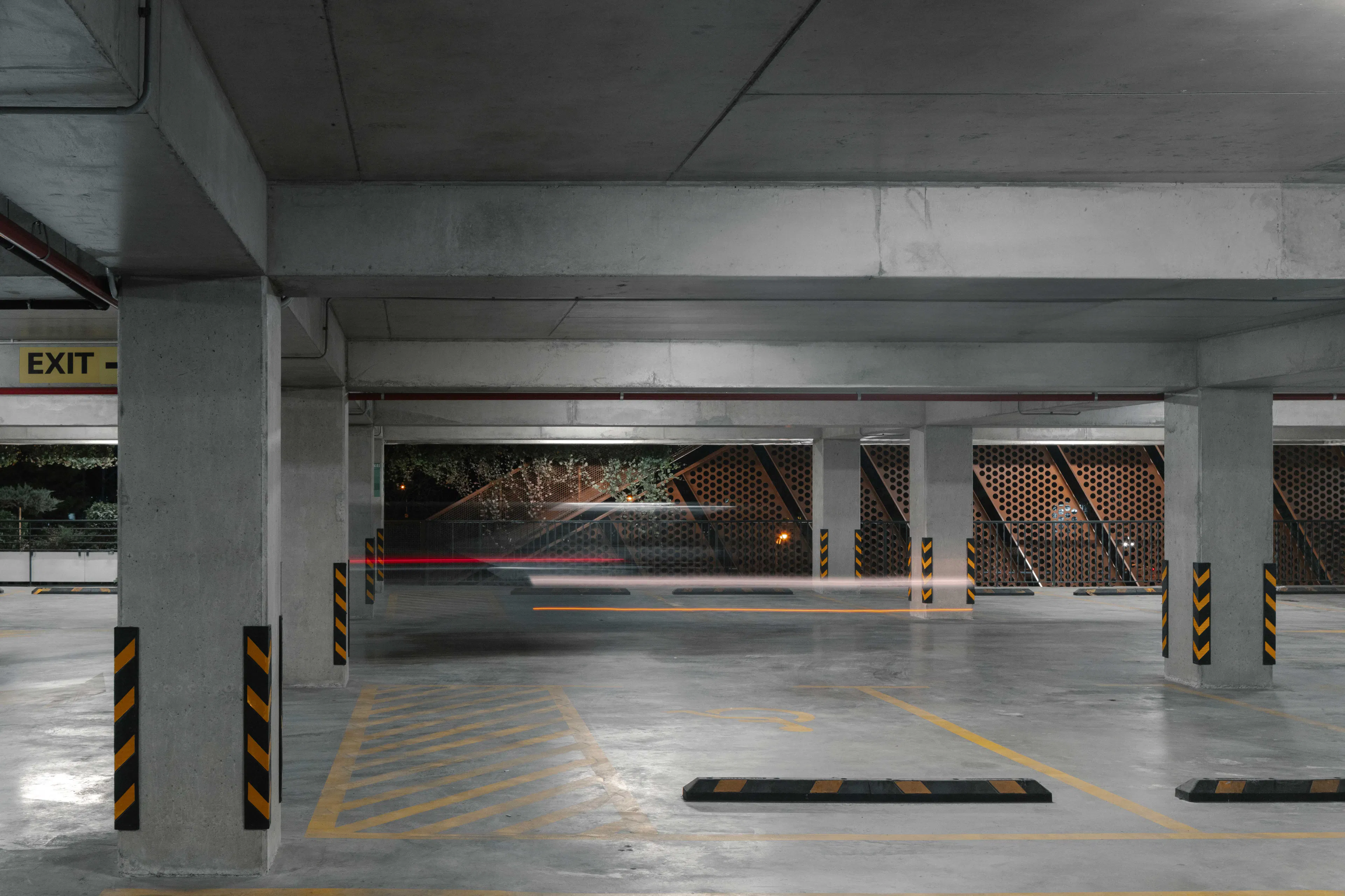 Multifunctional Landmark on the Riverbank — 20