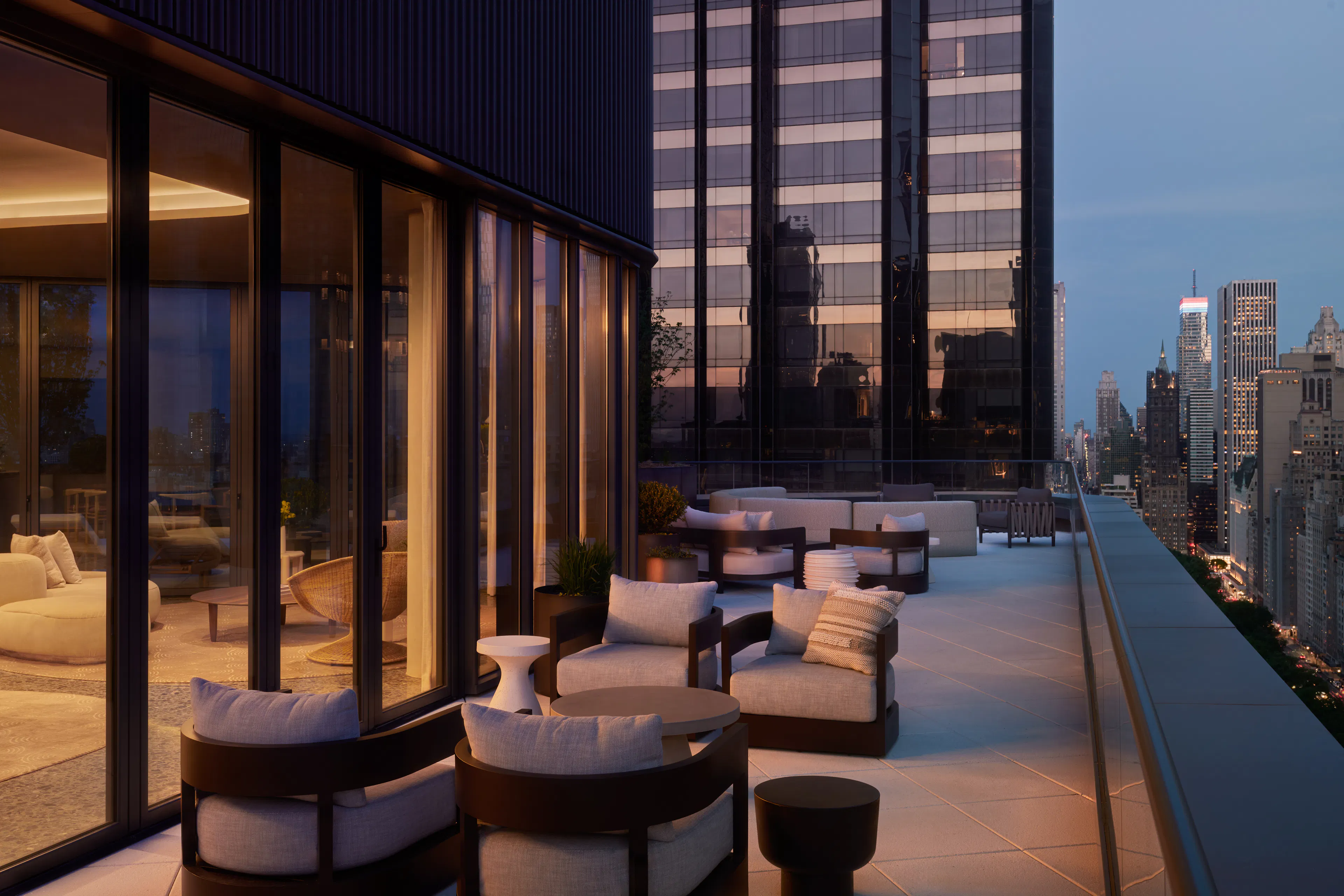 Anagram Columbus Circle — 39