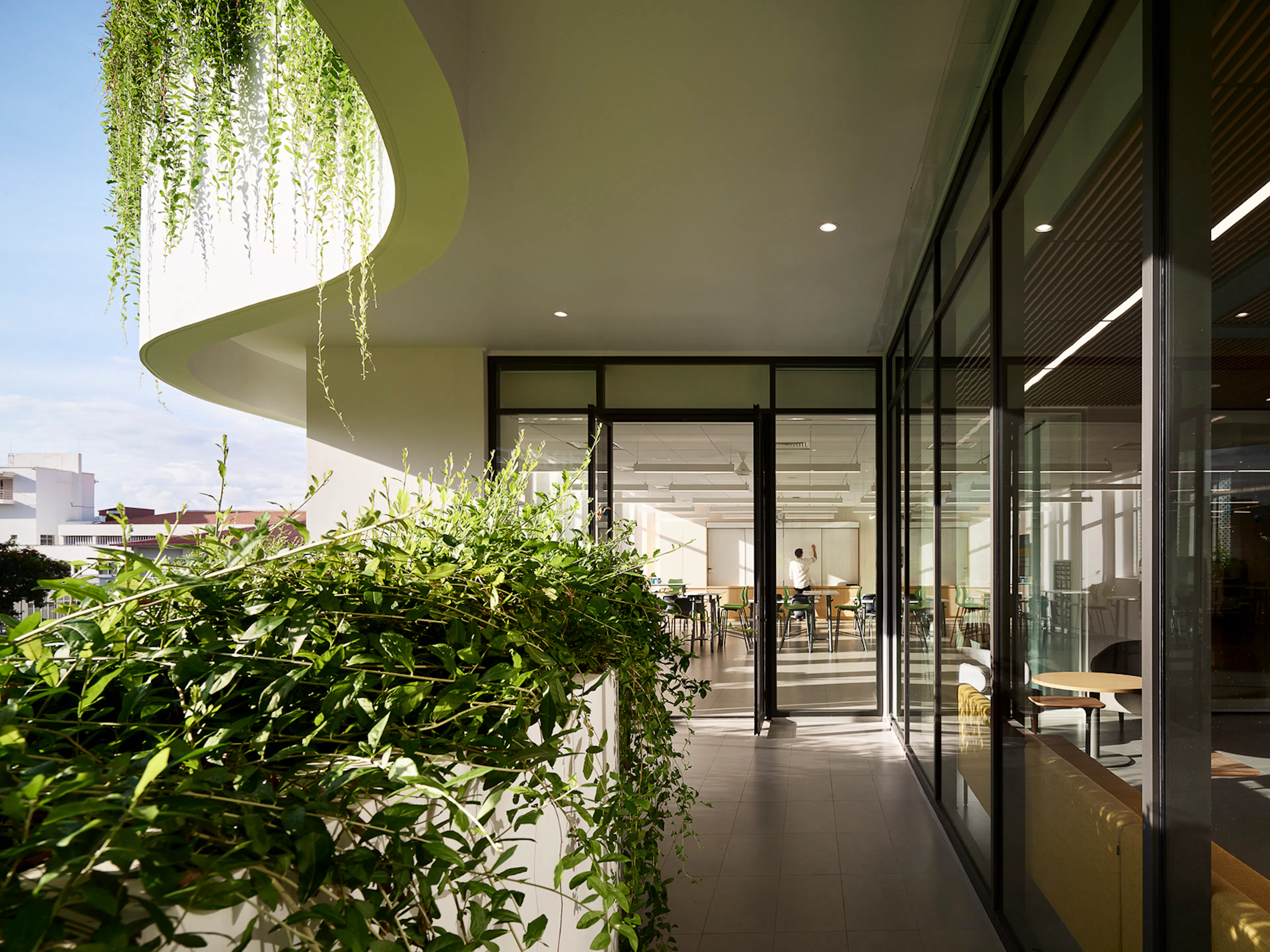 South Saigon International School — 12