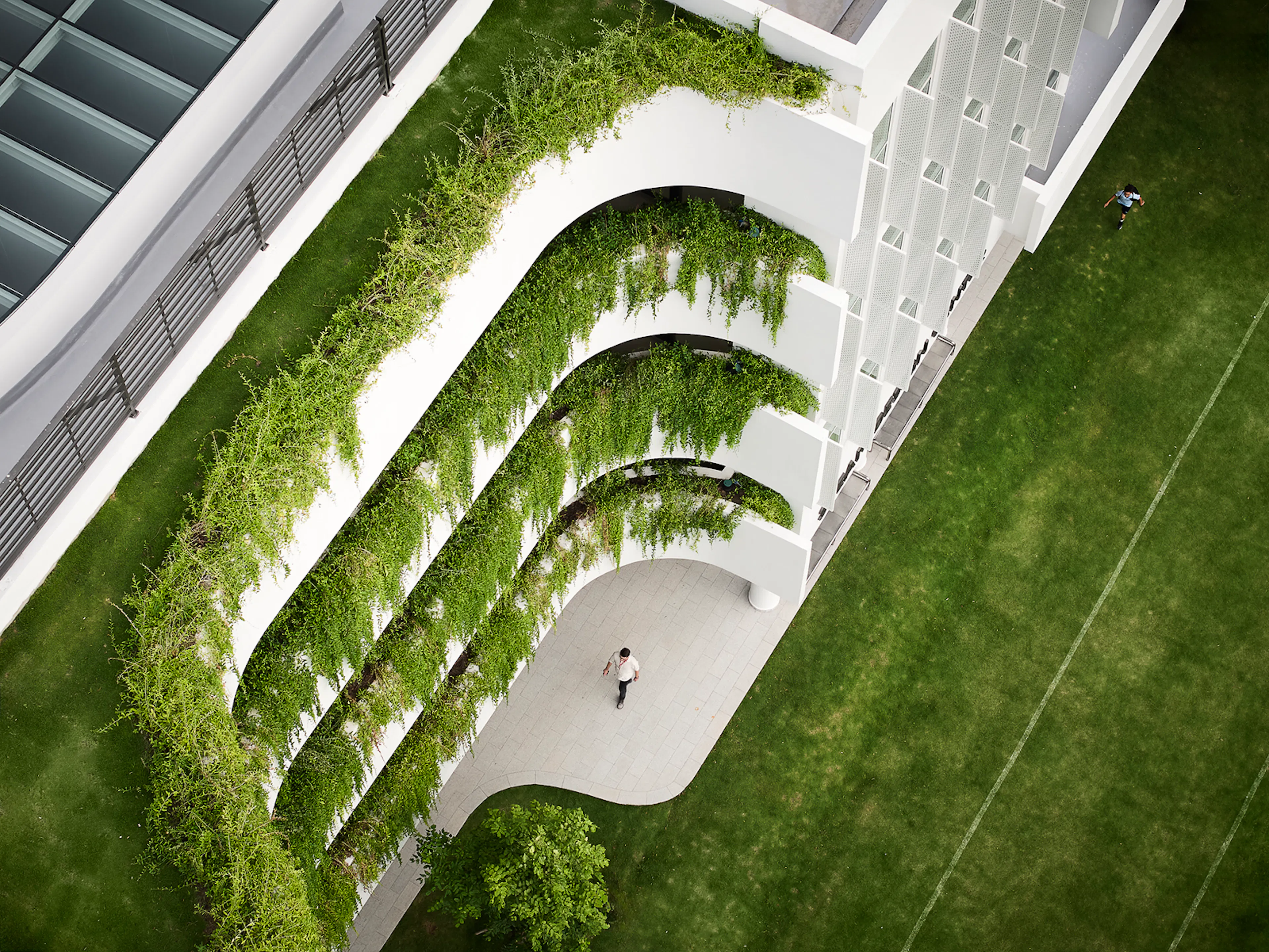 South Saigon International School — 16