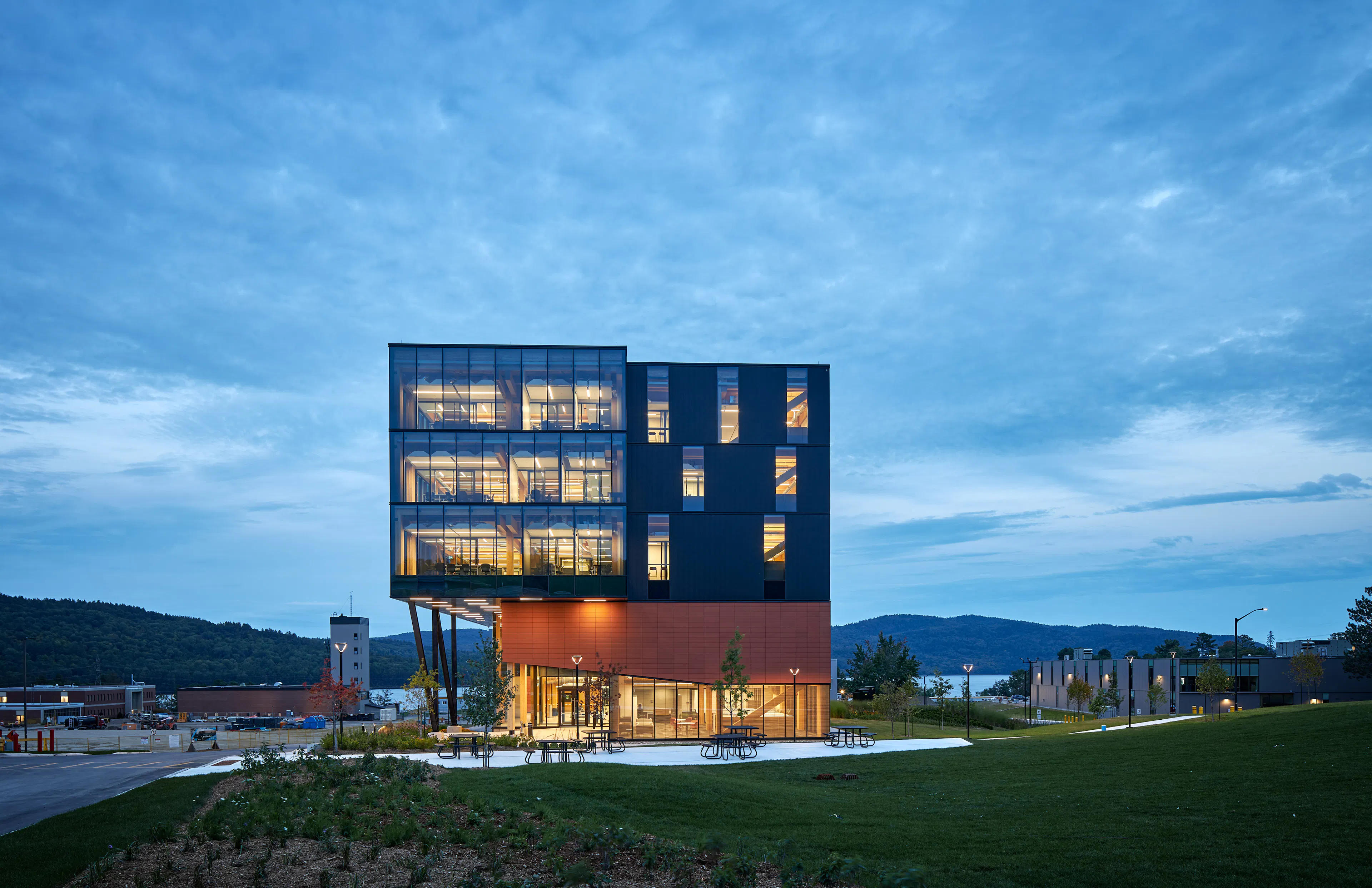 CNL Science Collaboration Centre — 15