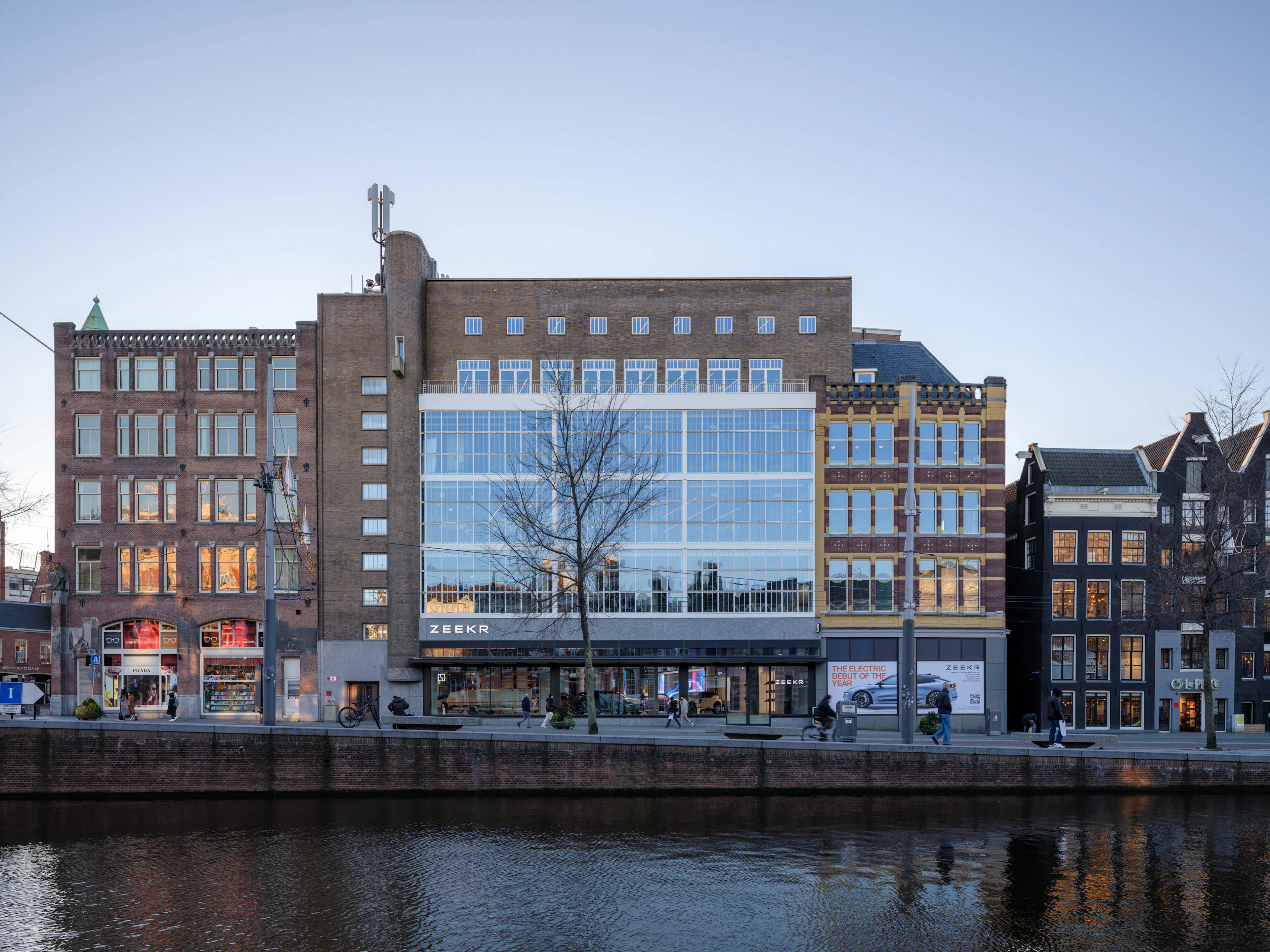 Zeekr Flagship Concept Store