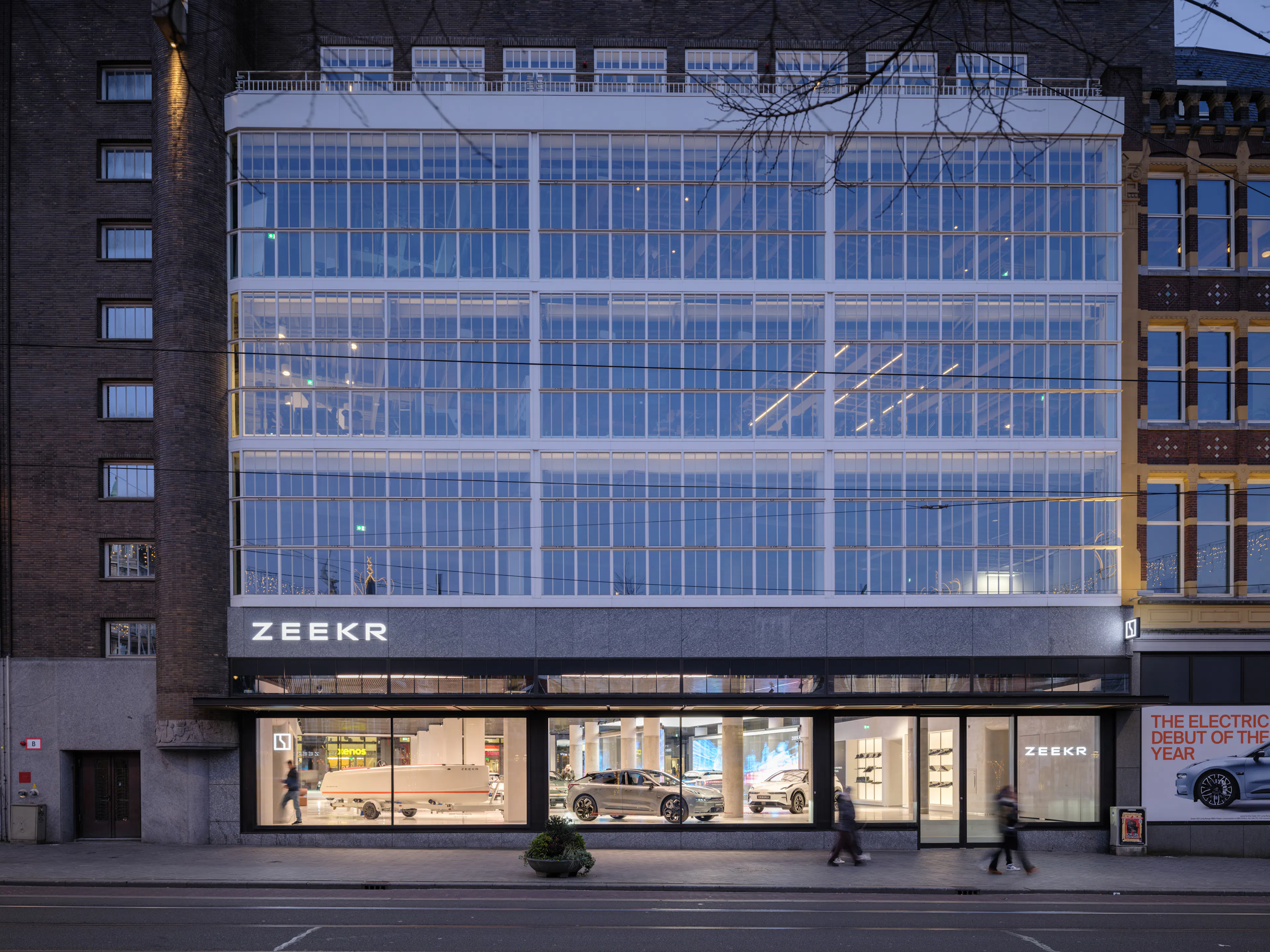 Zeekr Flagship Concept Store — 1
