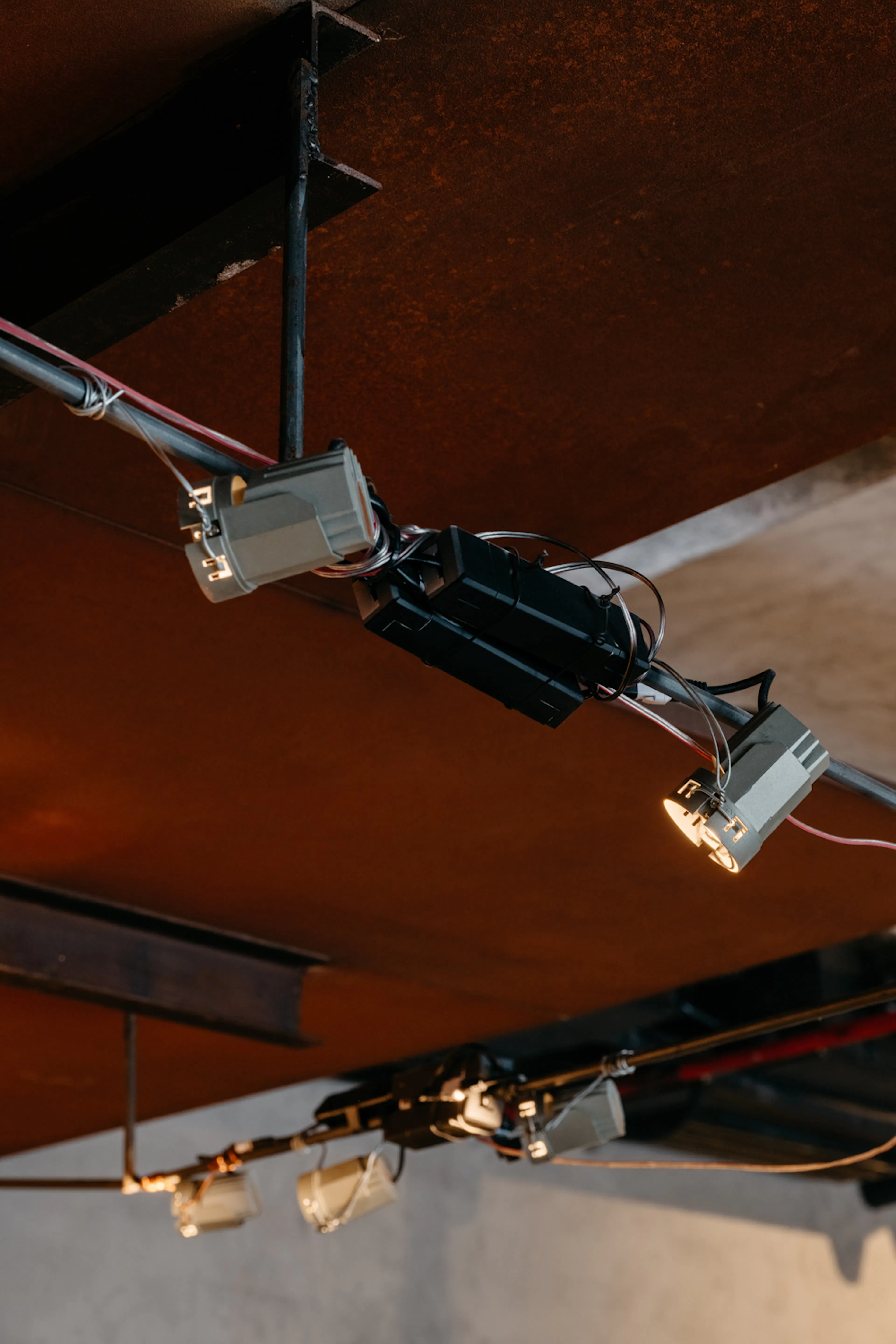 Friendship Market — 32