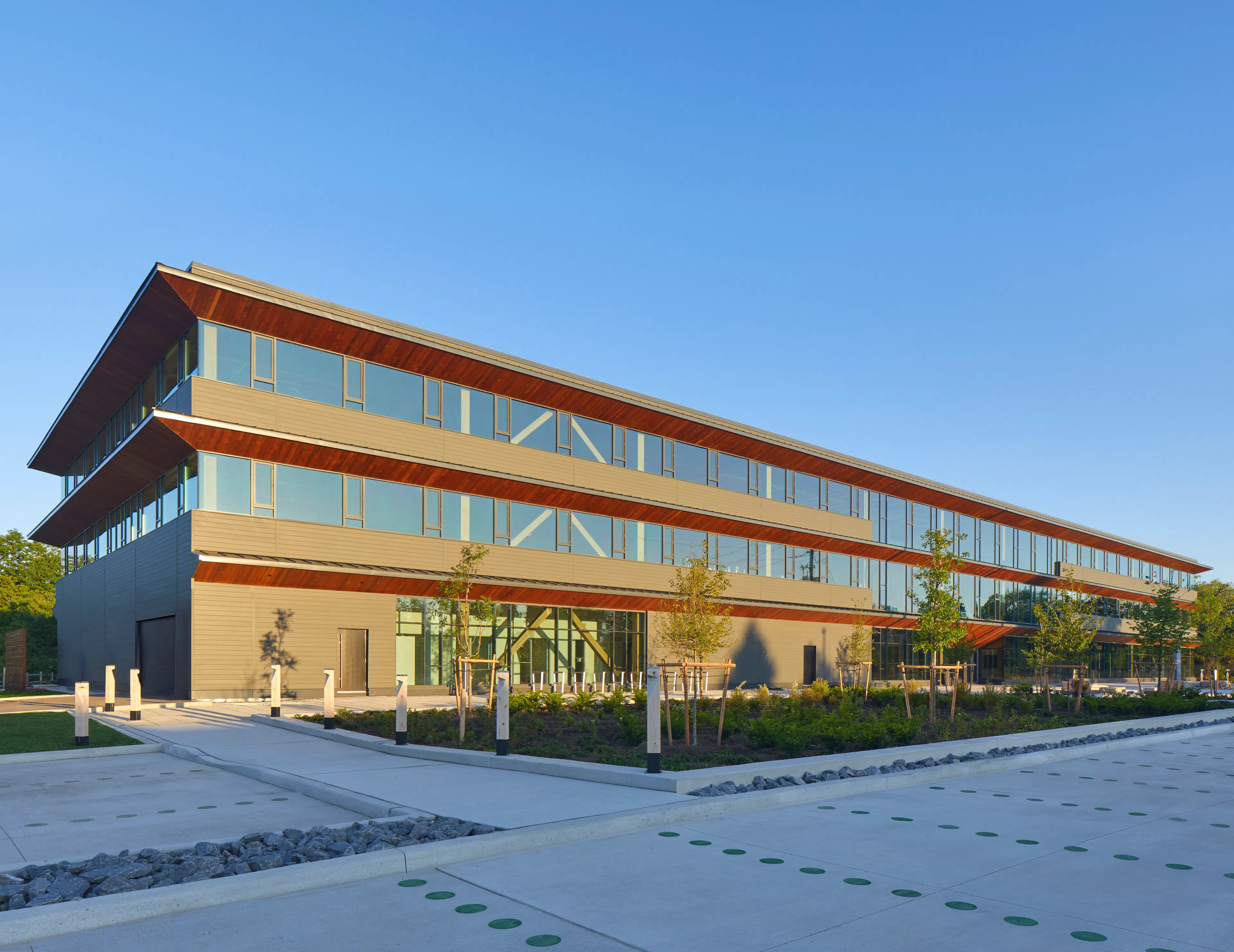 Ontario Secondary School Teachers' Federation (OSSTF) Headquarters and Multi-Tenant Complex — 1