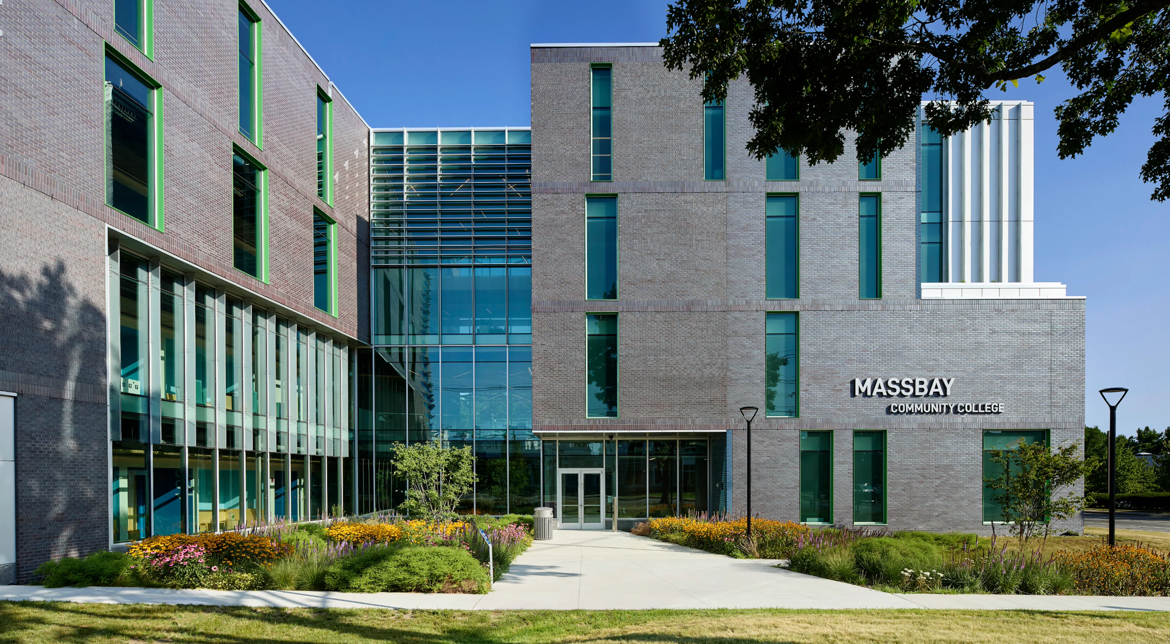 Bai'etan Exhibition Center Landscape — 14