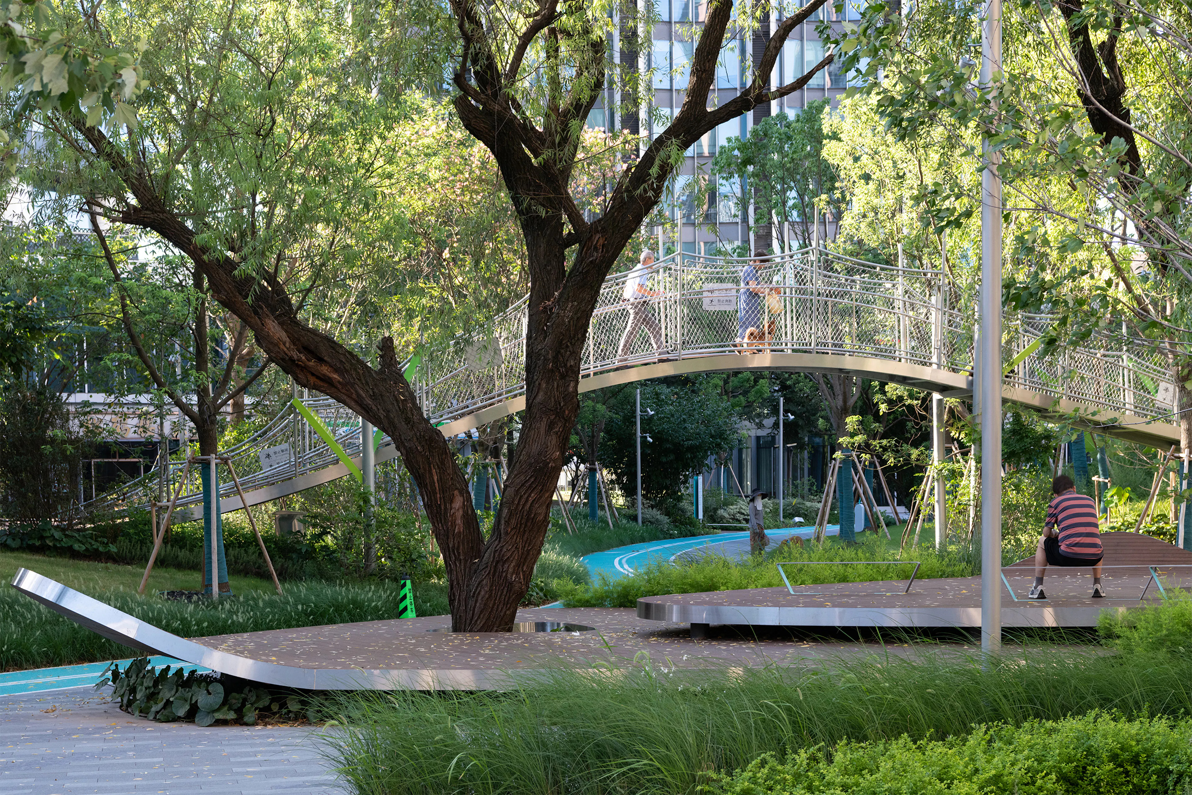 The Urban Carpet — 9