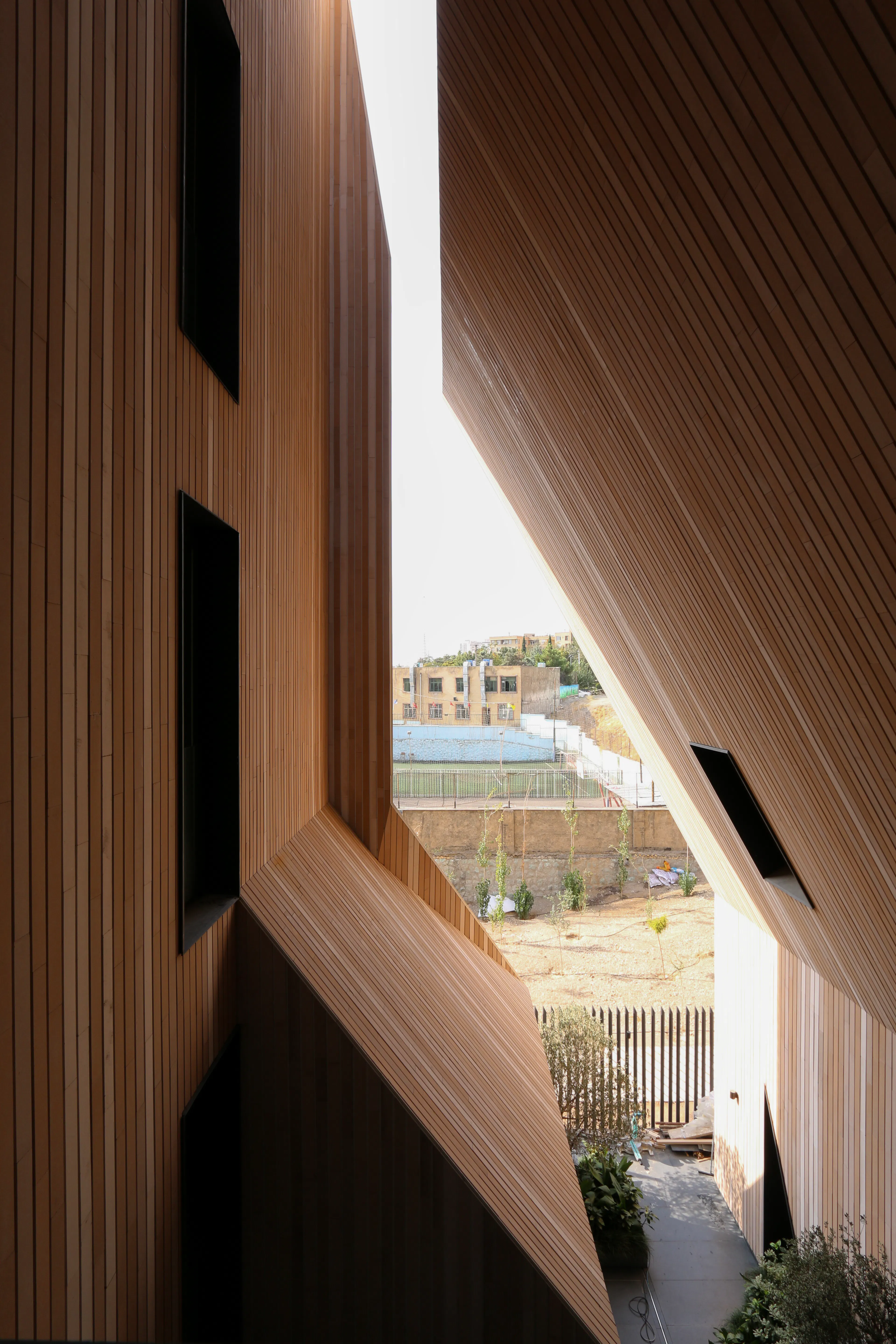 AnDo Residential Building — 4