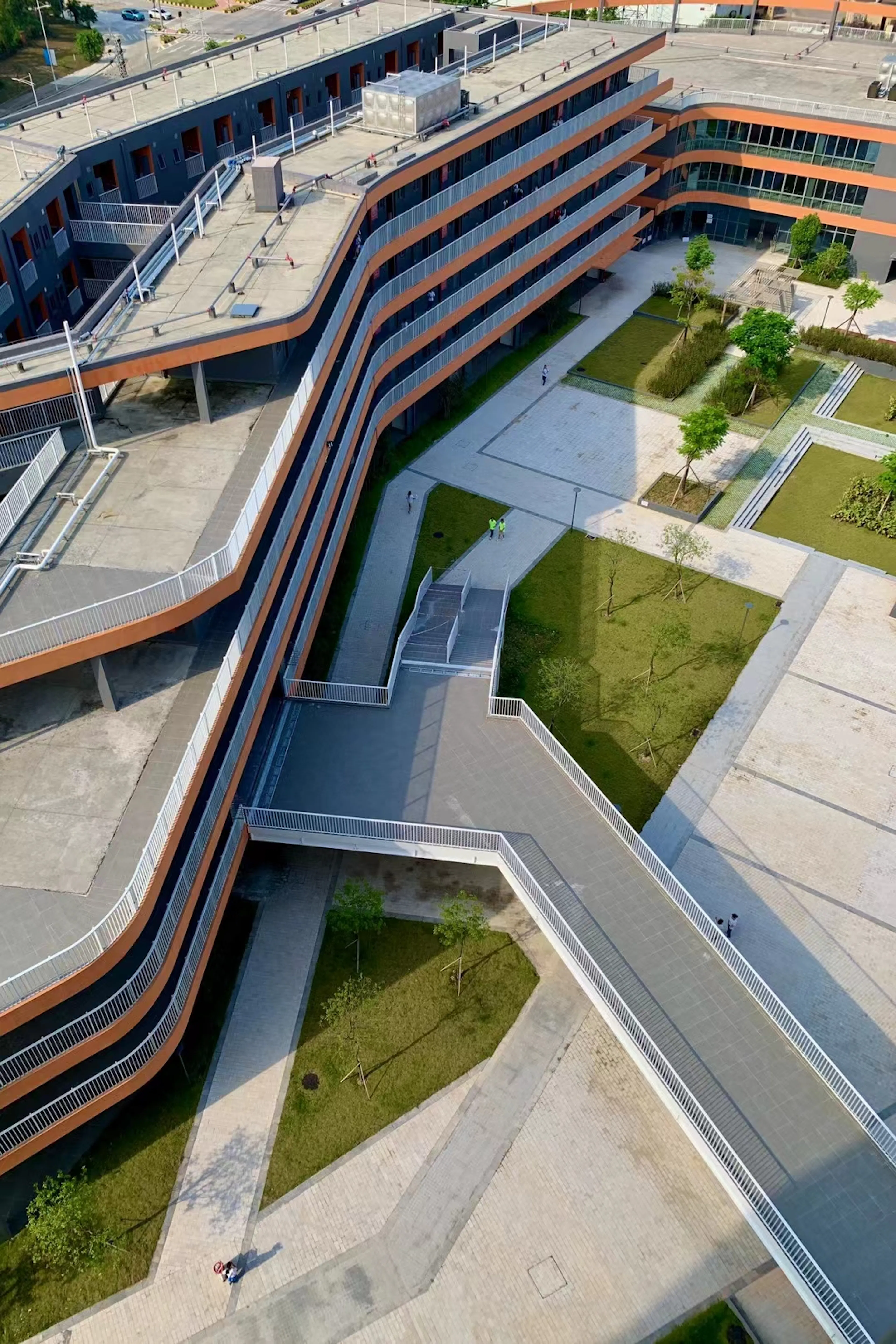 Heshan Vocational College — 3