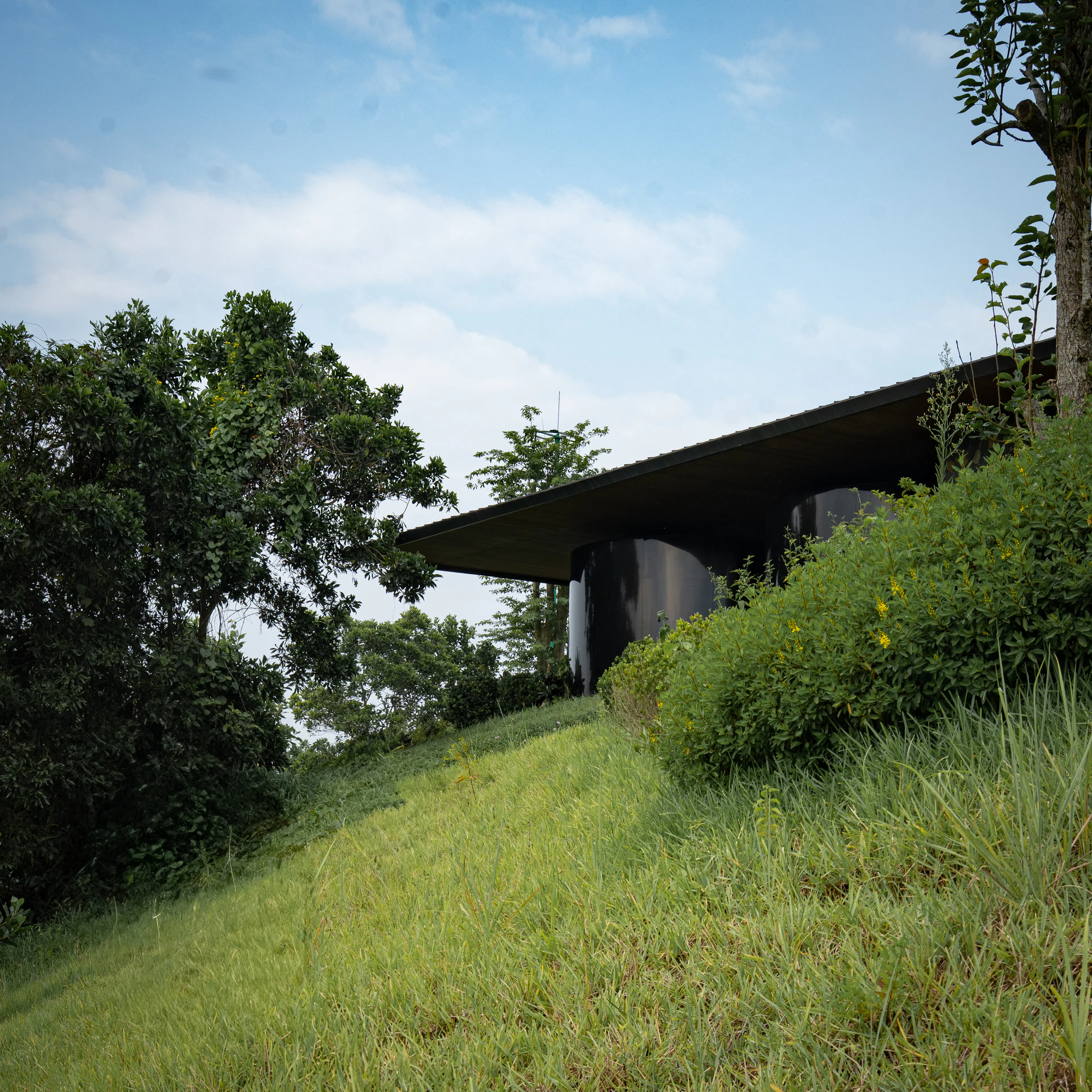 "The Indigo" Driving Range — 19