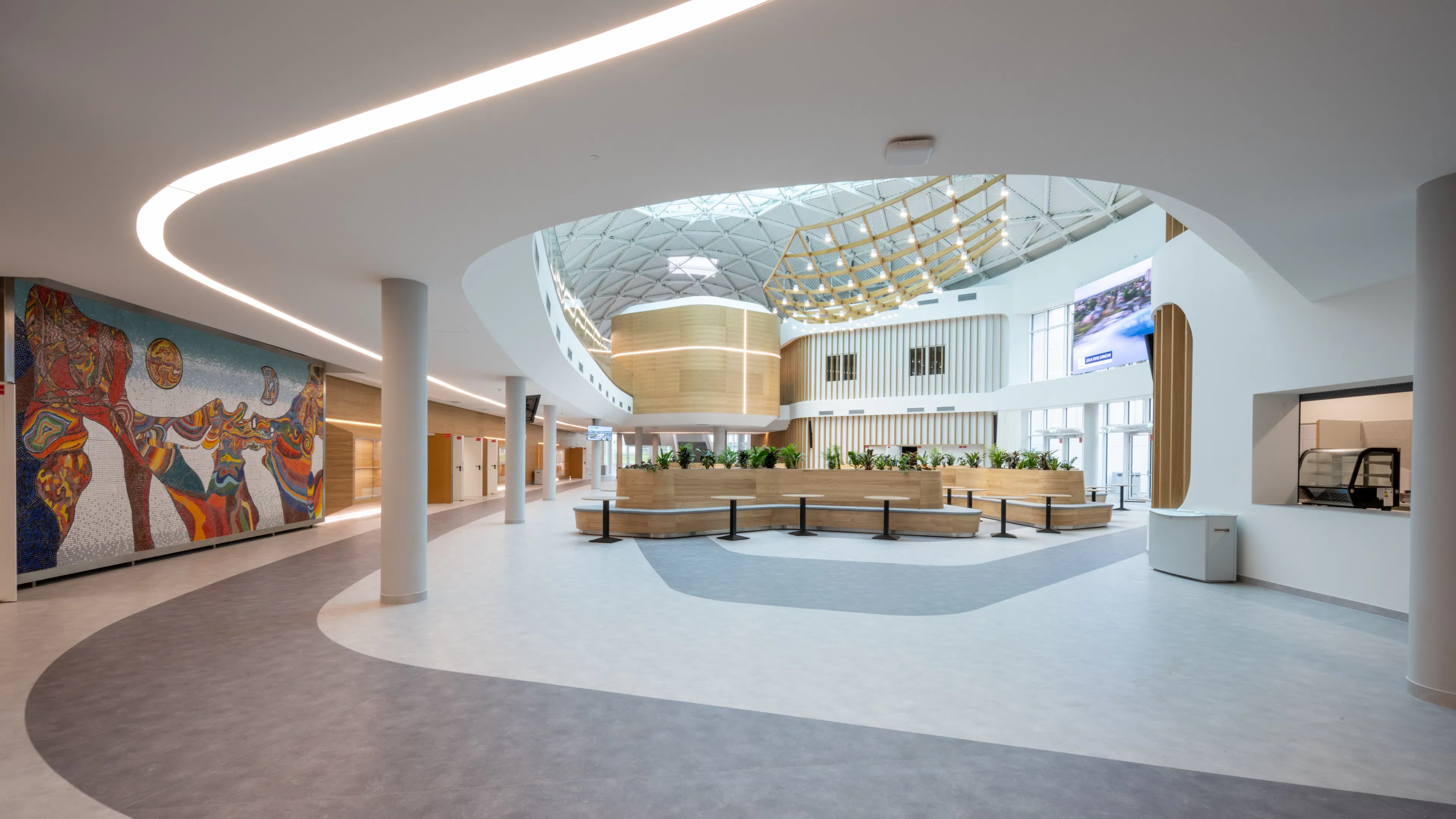 Jedlik Ányos High School — 12