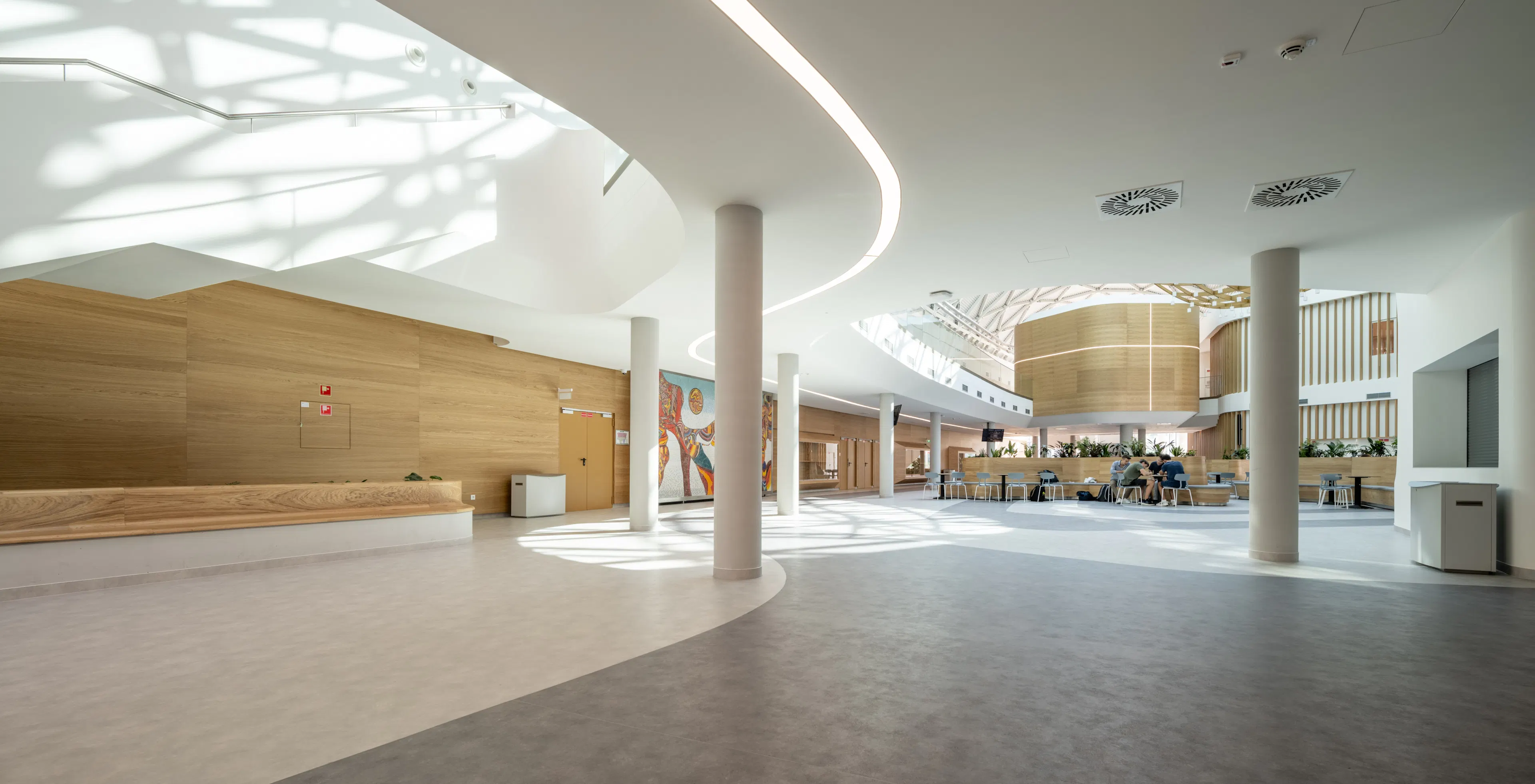 Jedlik Ányos High School — 17