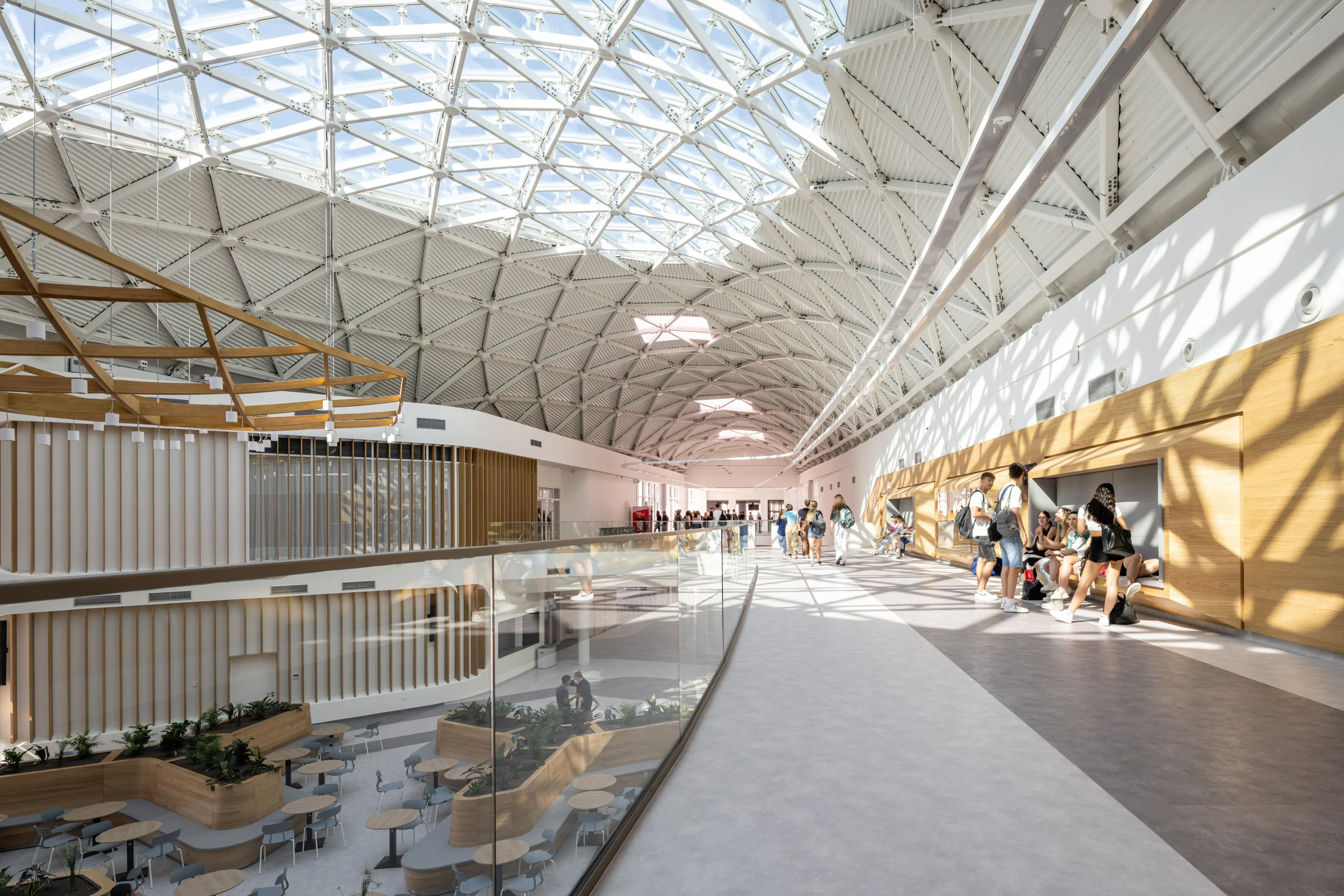 Jedlik Ányos High School — 23