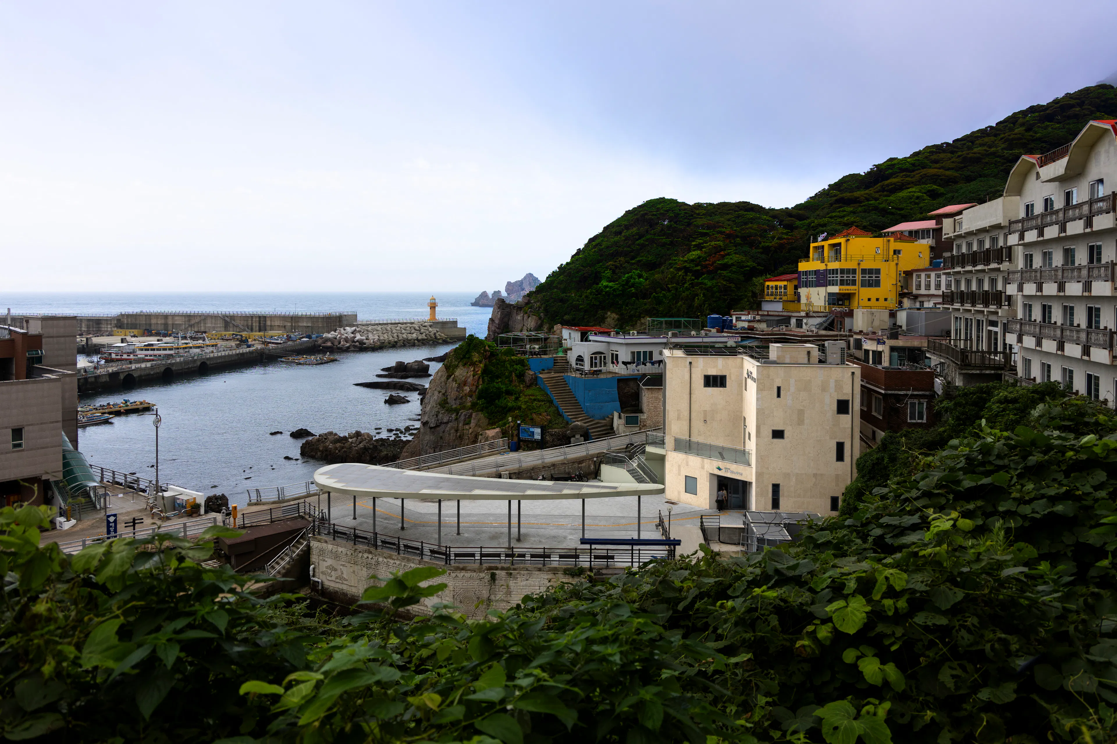 Hongdo Information Center (DIOINNO + JHKA) — 4