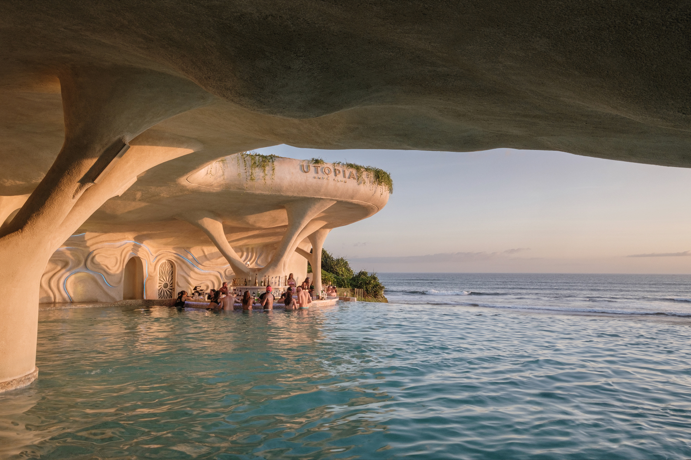 Idea 4235583: Luna Beach Club by Inspiral Architecture and Design ...