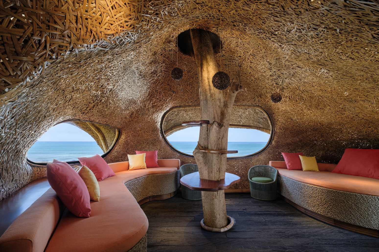 Idea 4235590: Luna Beach Club by Inspiral Architecture and Design ...