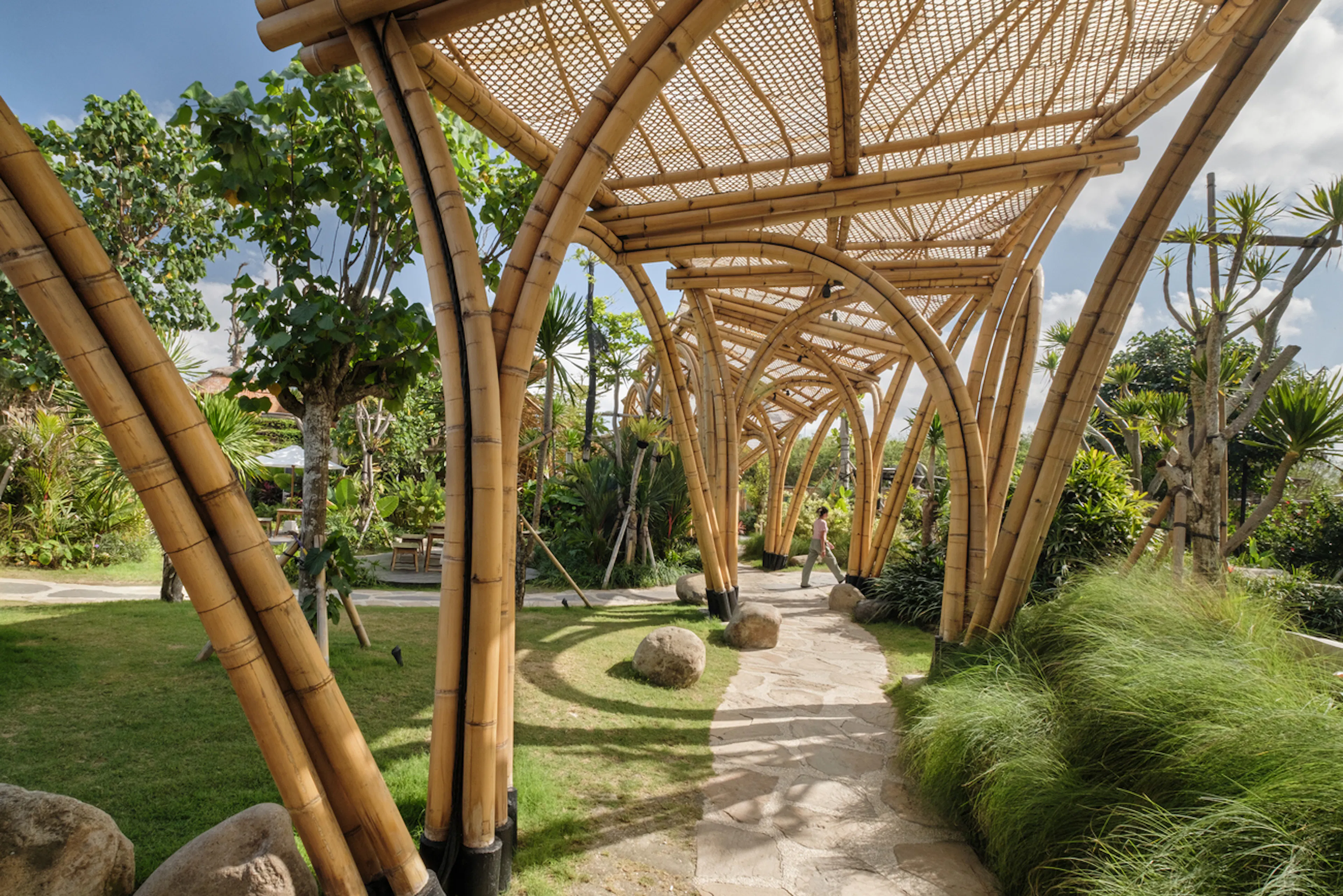 Luna Beach Club — 16